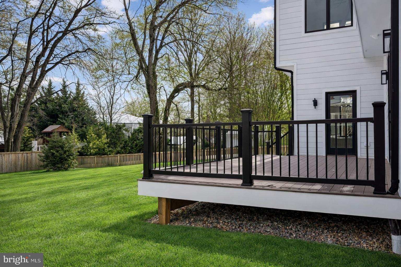 VIENNA WOODS - Residential