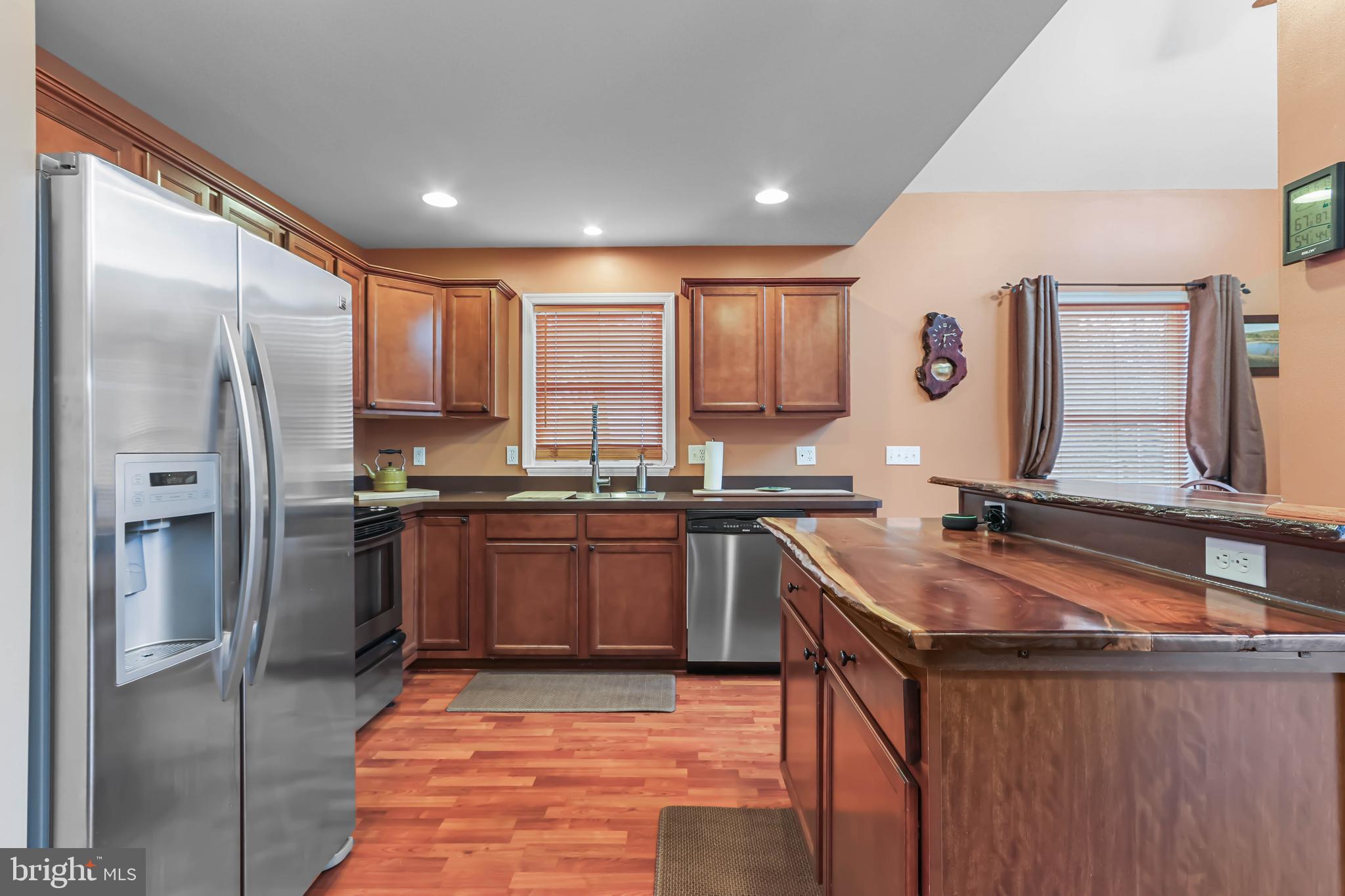 TOWAMENSING TRAILS - Residential