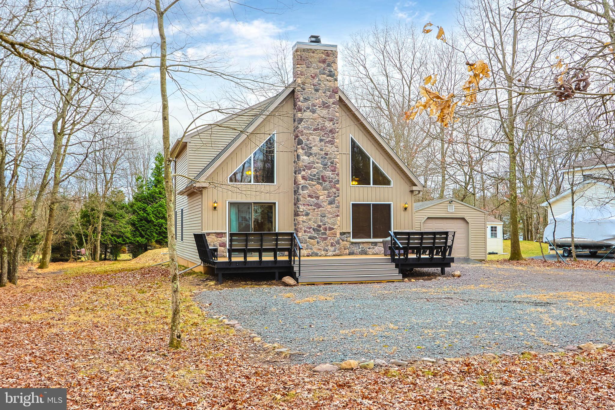 TOWAMENSING TRAILS - Residential