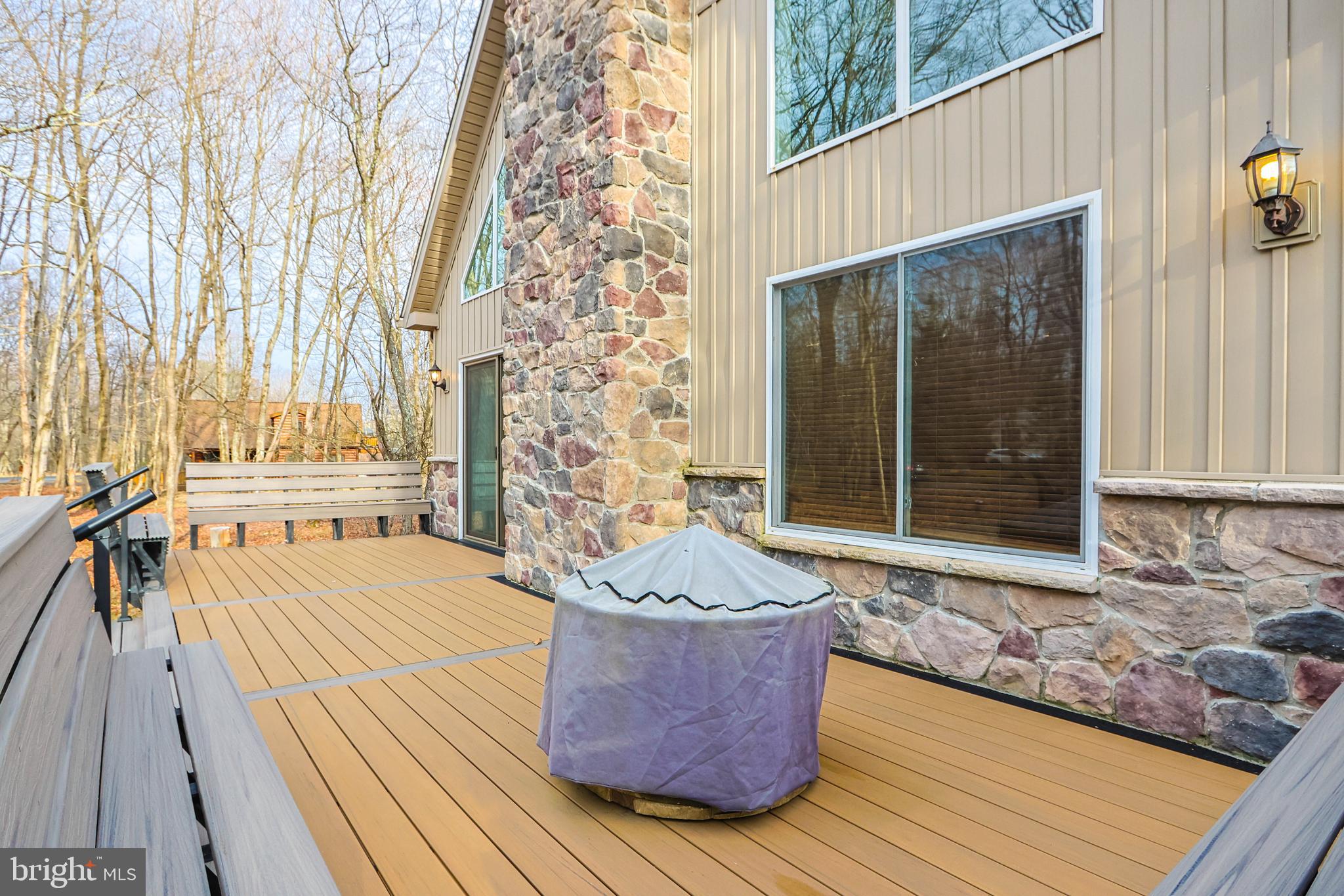 TOWAMENSING TRAILS - Residential