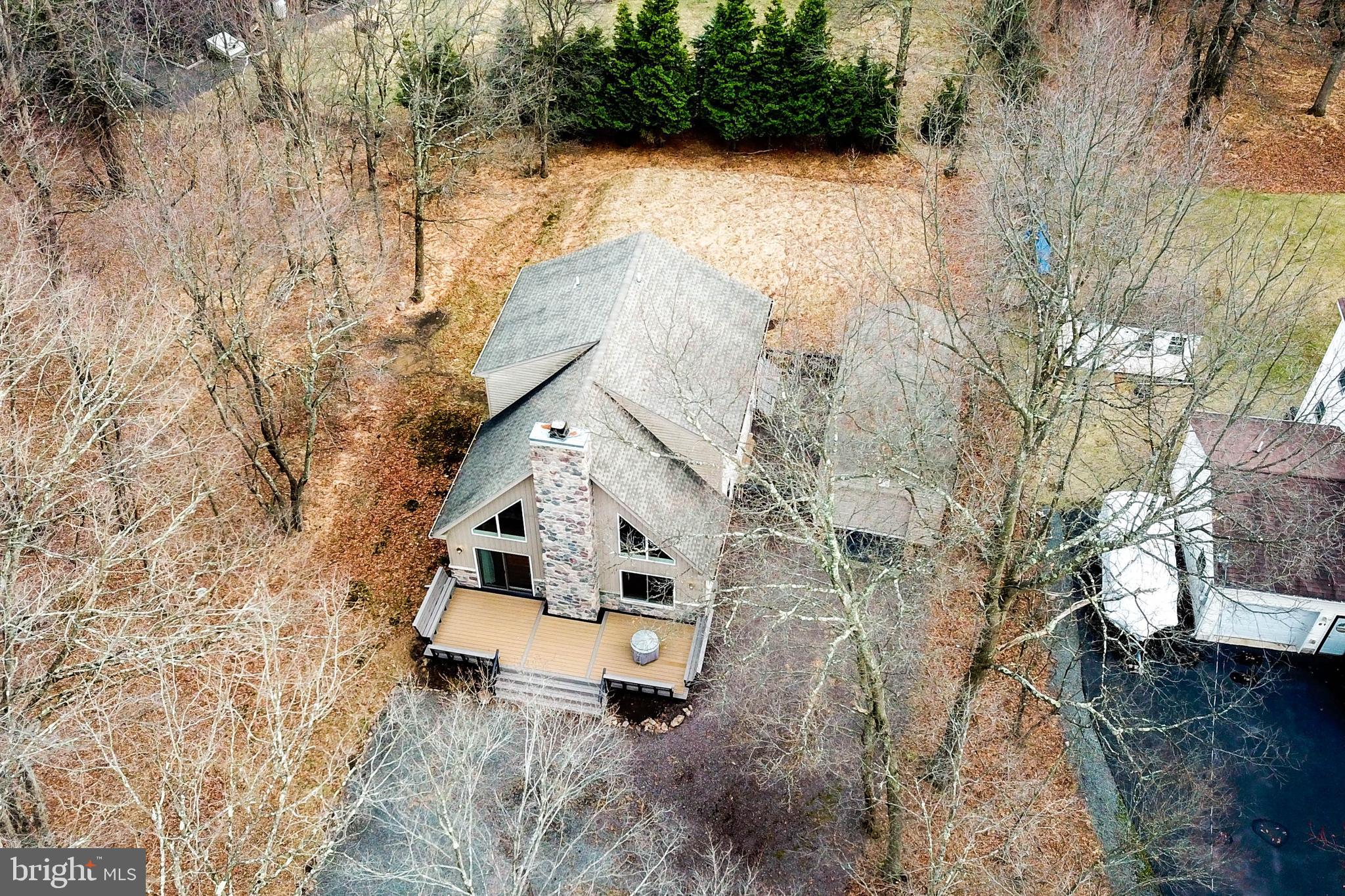 TOWAMENSING TRAILS - Residential