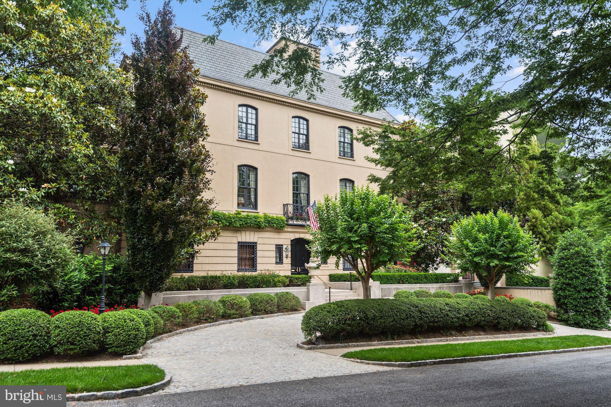 MASSACHUSETTS AVENUE HEIGHTS - Residential