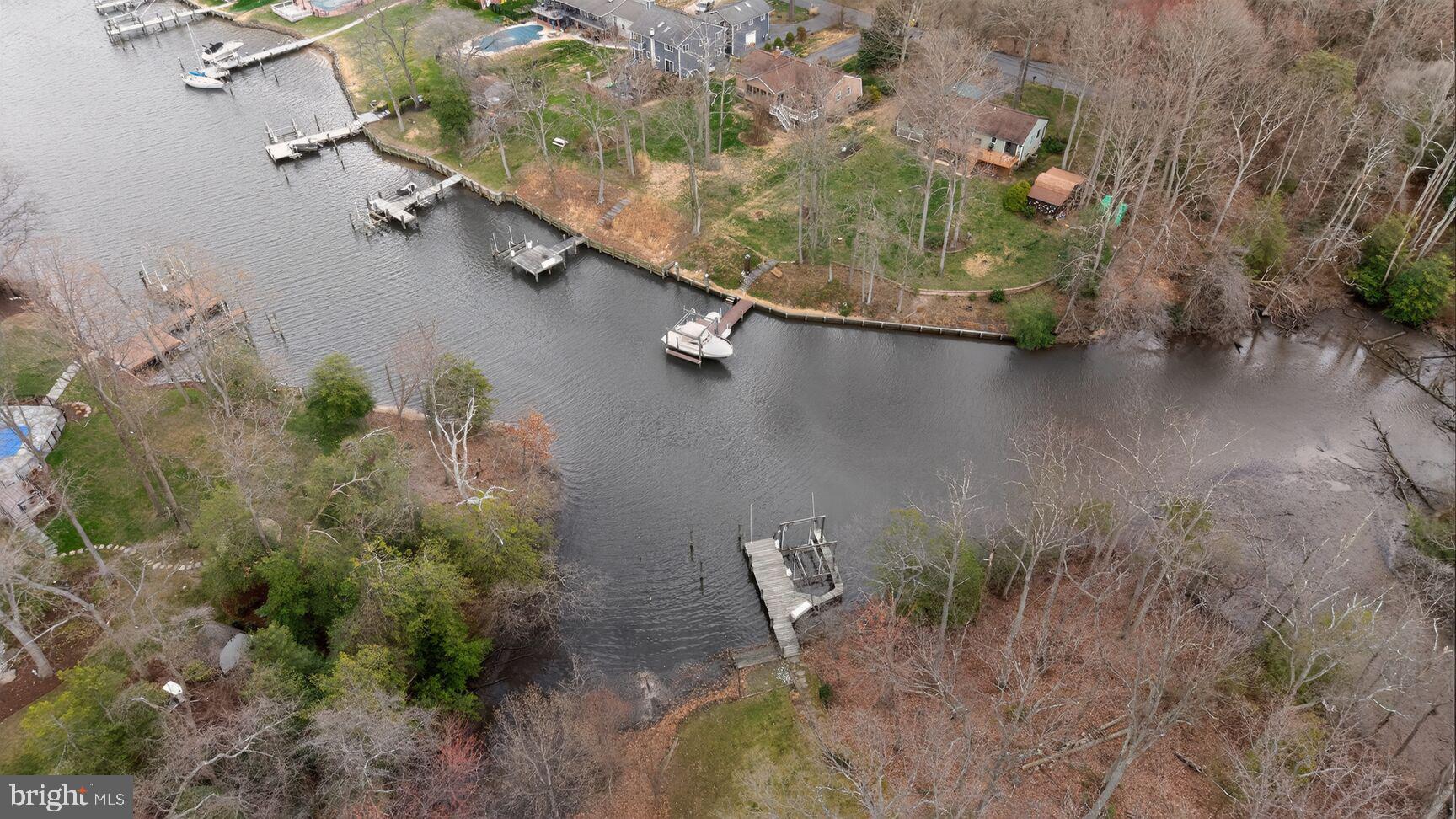 GREENHILL MANOR - Residential