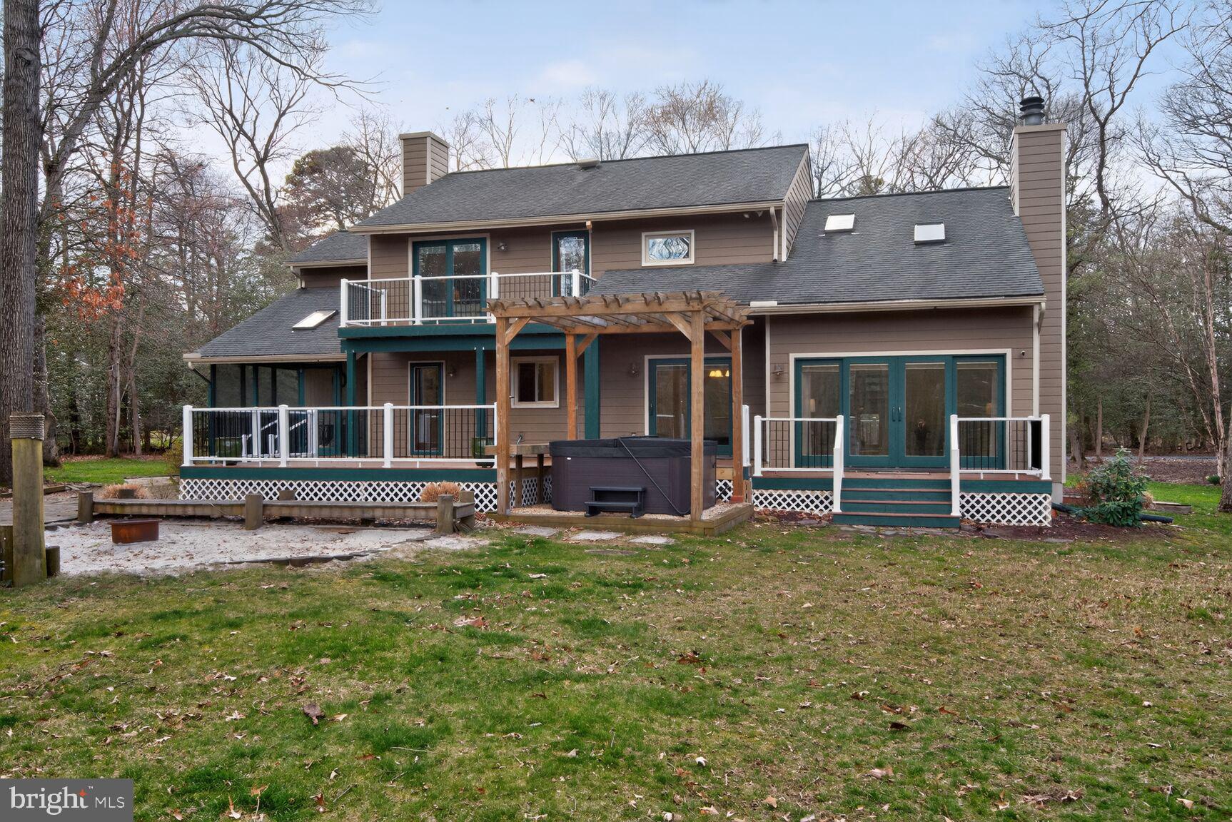 GREENHILL MANOR - Residential