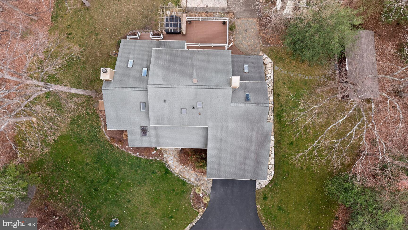 GREENHILL MANOR - Residential