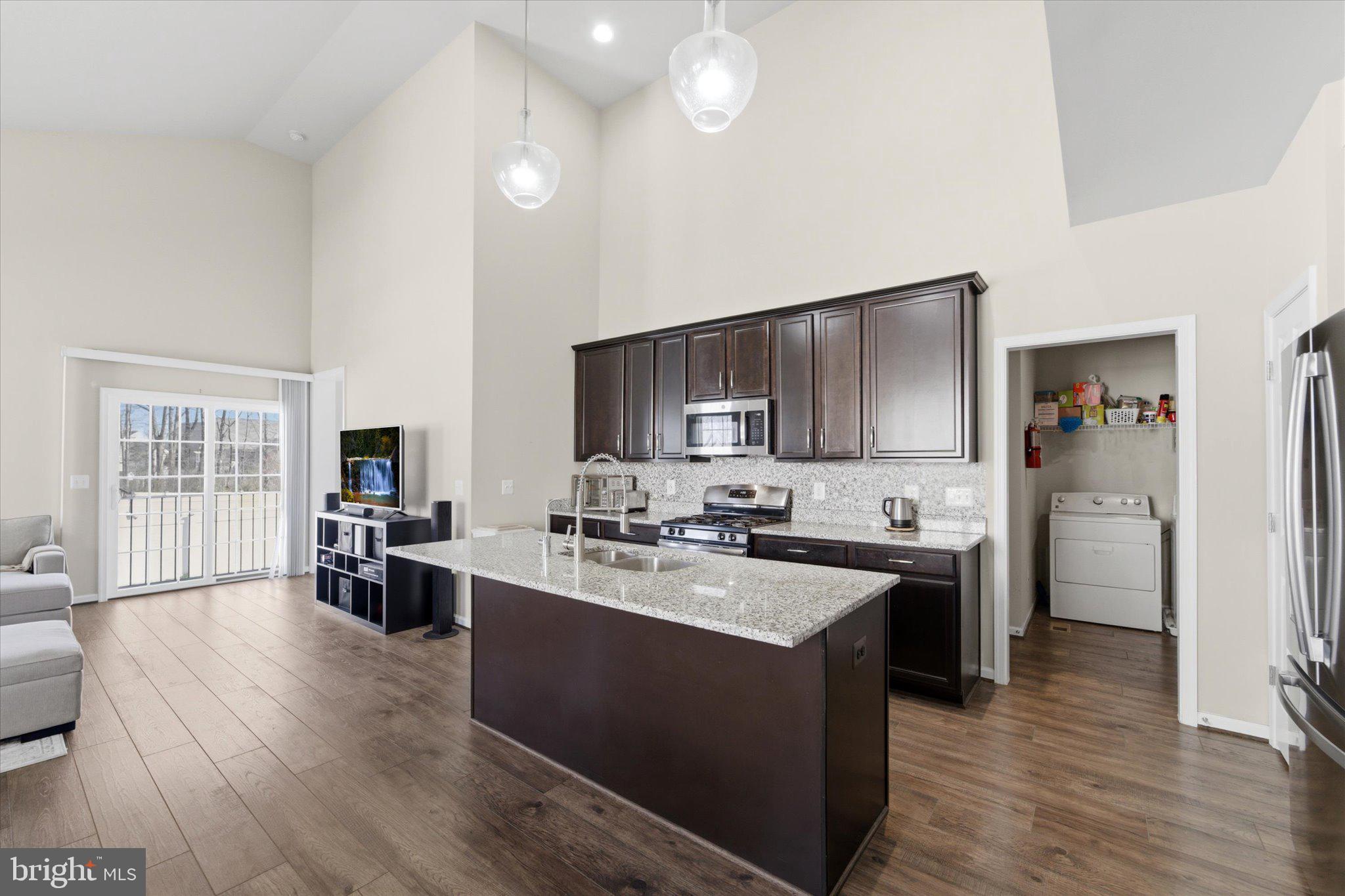 AVENDALE - Residential