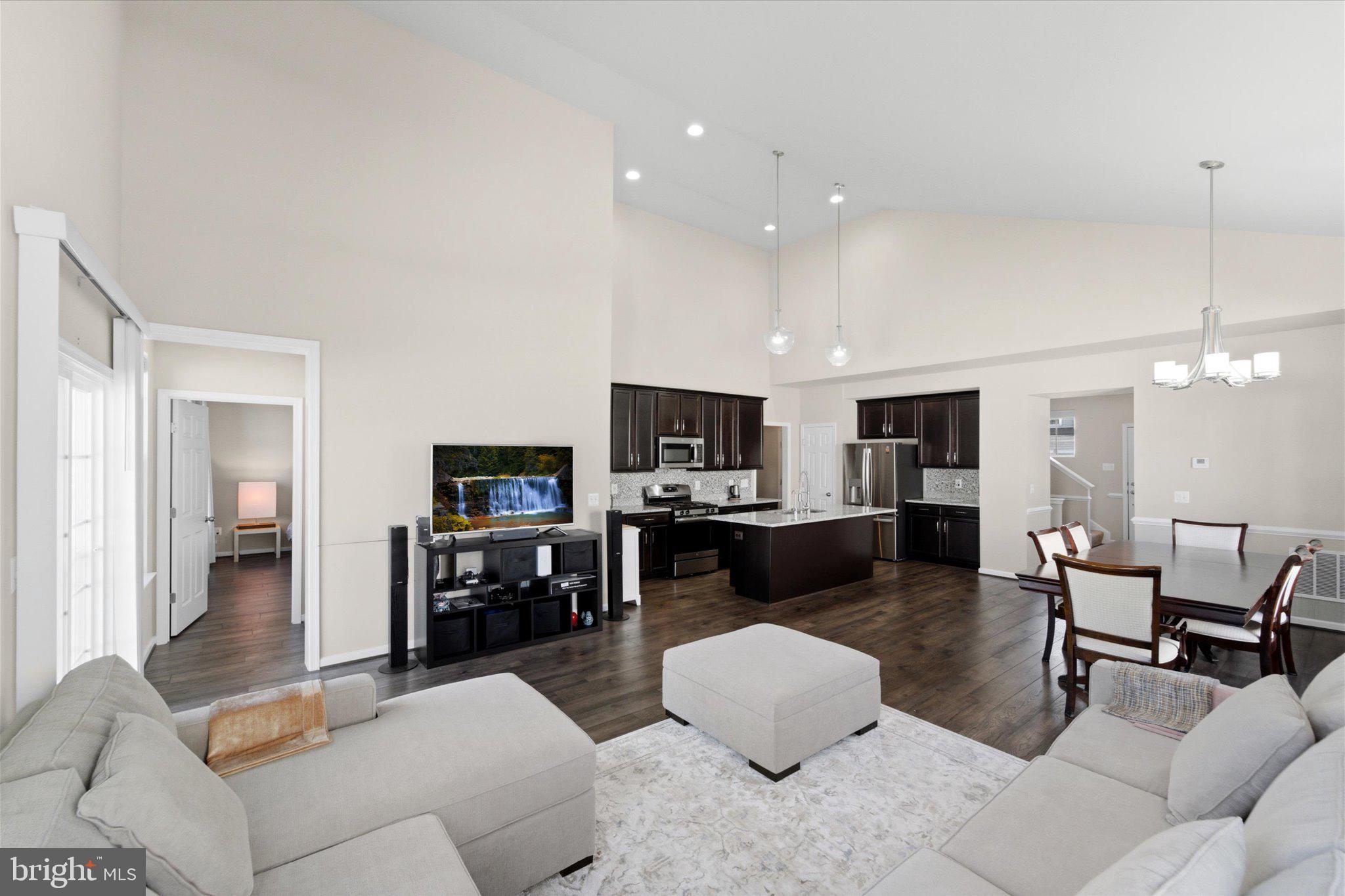 AVENDALE - Residential