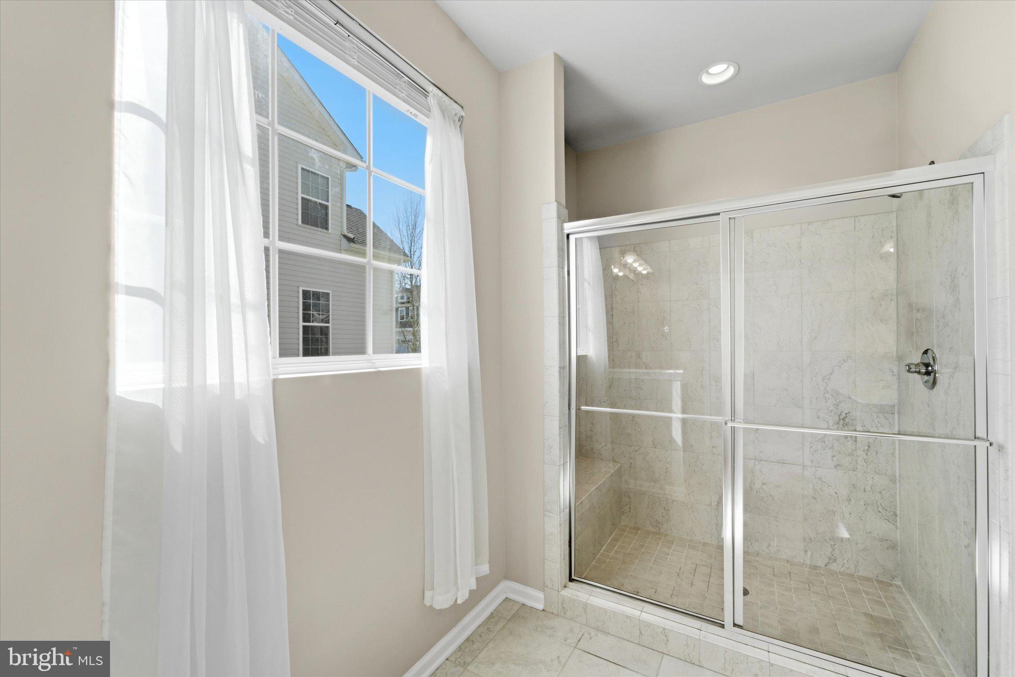 AVENDALE - Residential