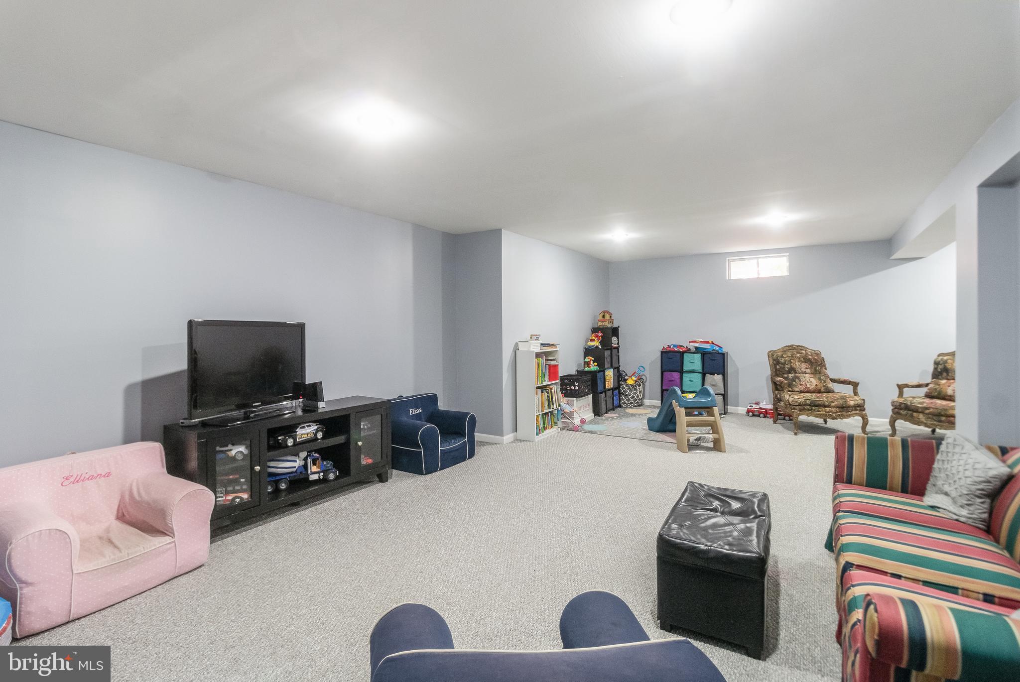 WINDING CREEK ESTATES - Residential