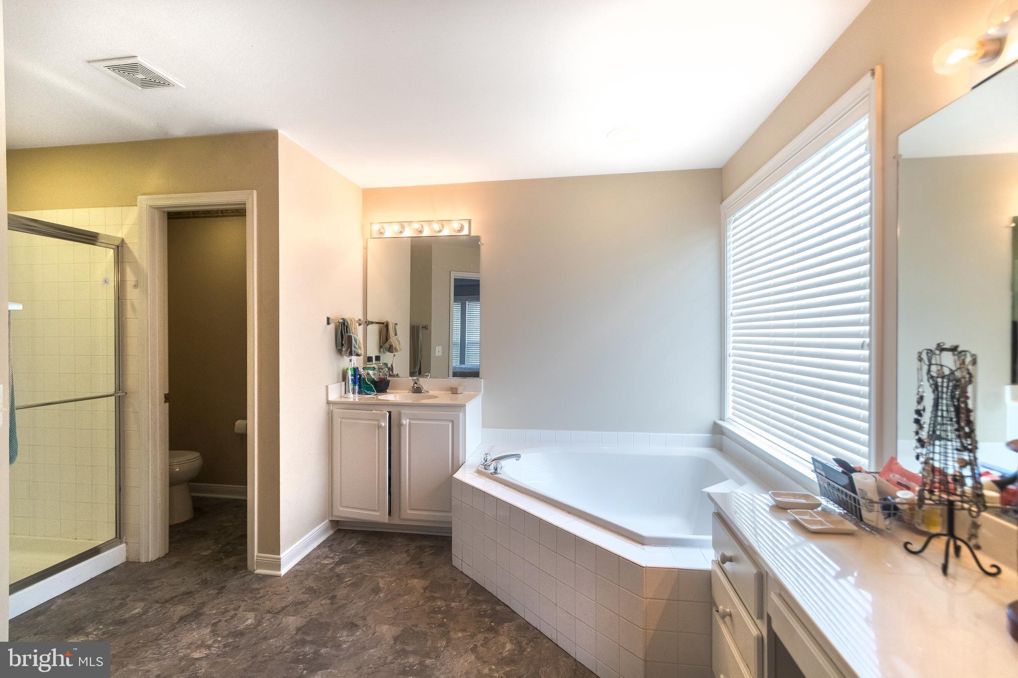 WINDING CREEK ESTATES - Residential