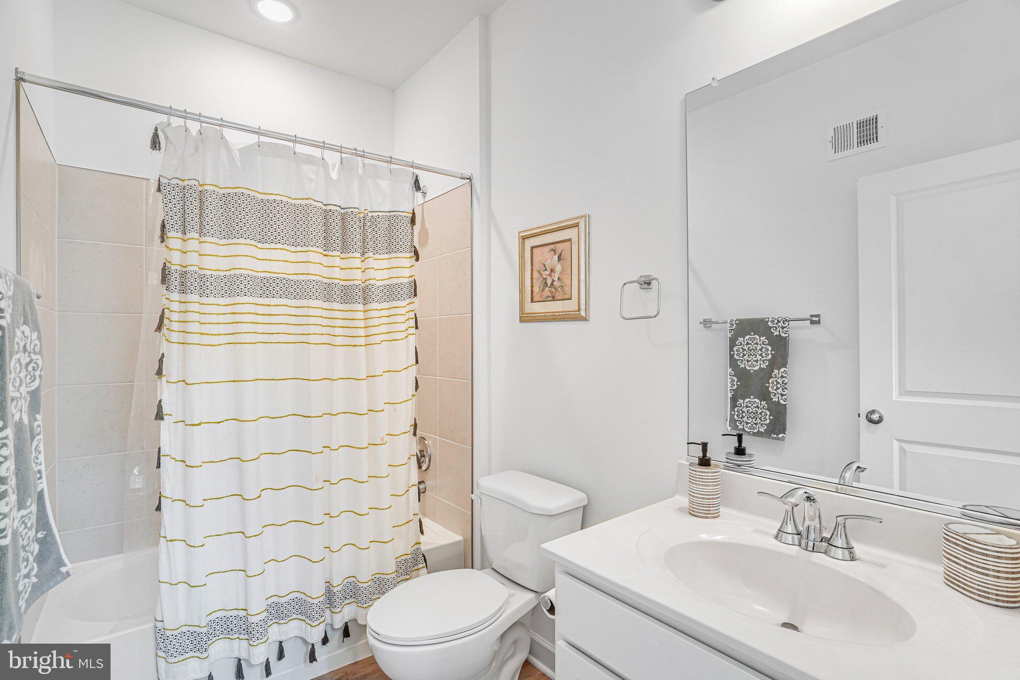 THE BOULEVARDS AT WESTFIELDS - Residential