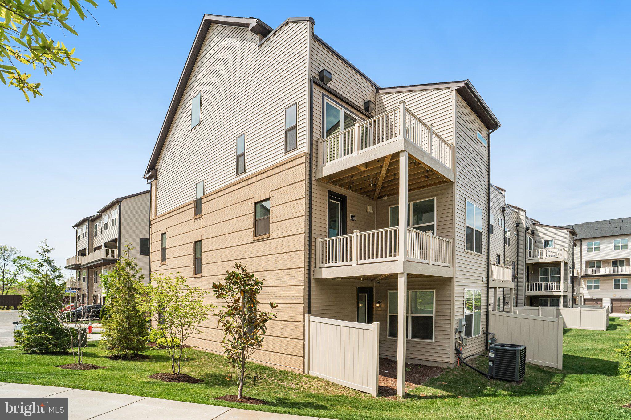 THE BOULEVARDS AT WESTFIELDS - Residential