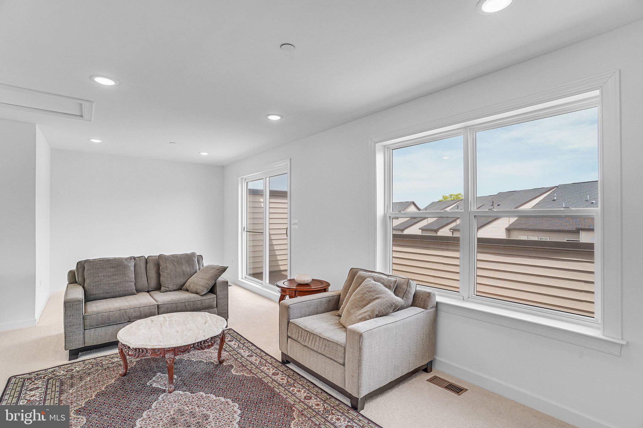 THE BOULEVARDS AT WESTFIELDS - Residential