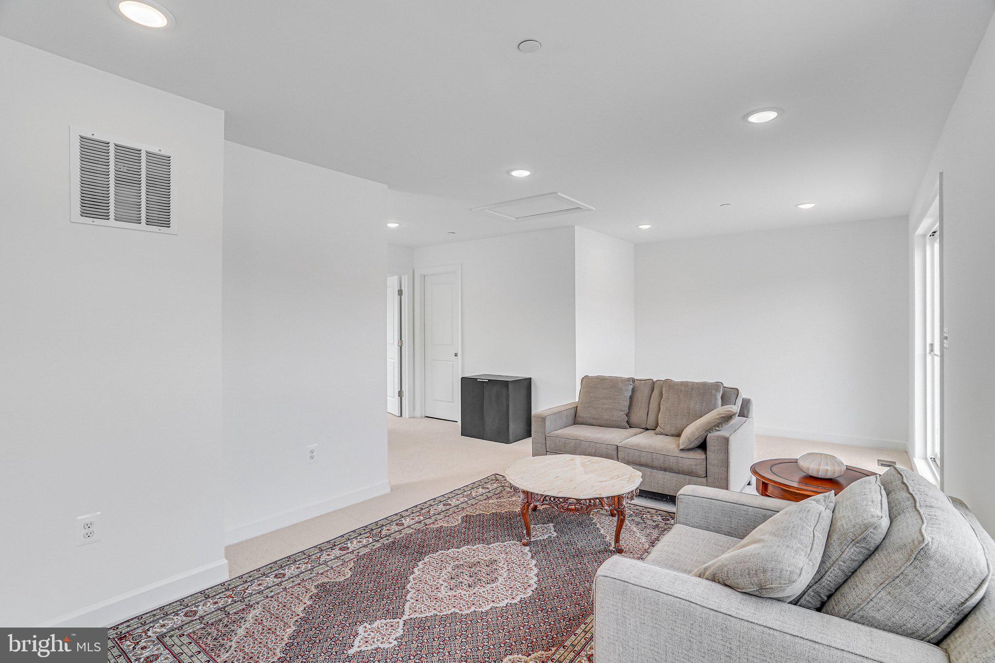 THE BOULEVARDS AT WESTFIELDS - Residential