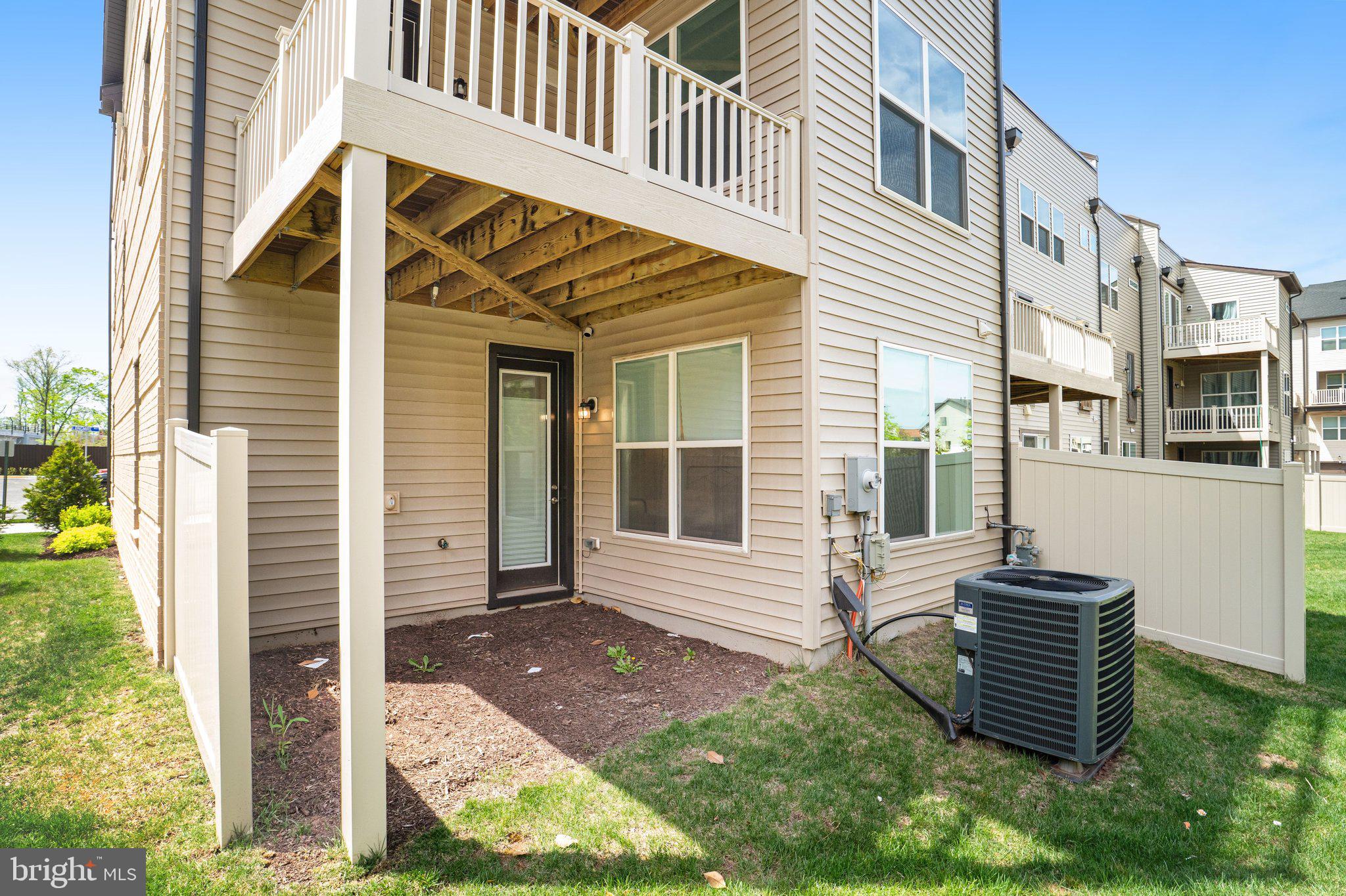 THE BOULEVARDS AT WESTFIELDS - Residential