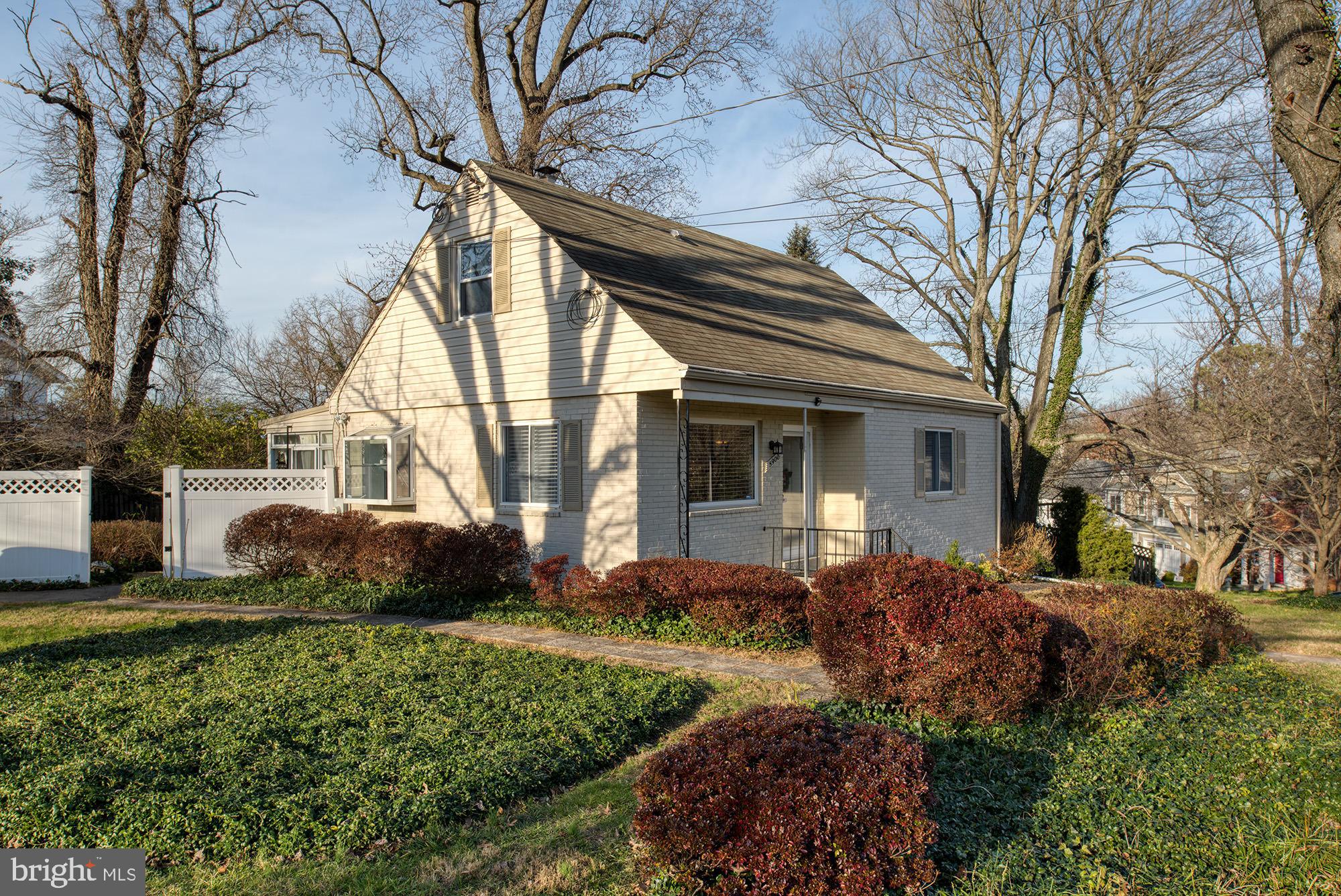 AYRLAWN - Residential