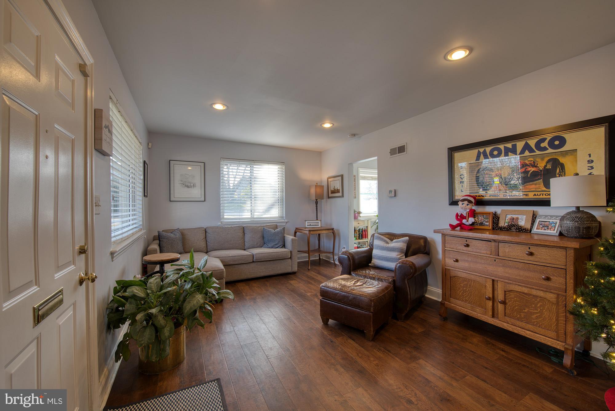 AYRLAWN - Residential