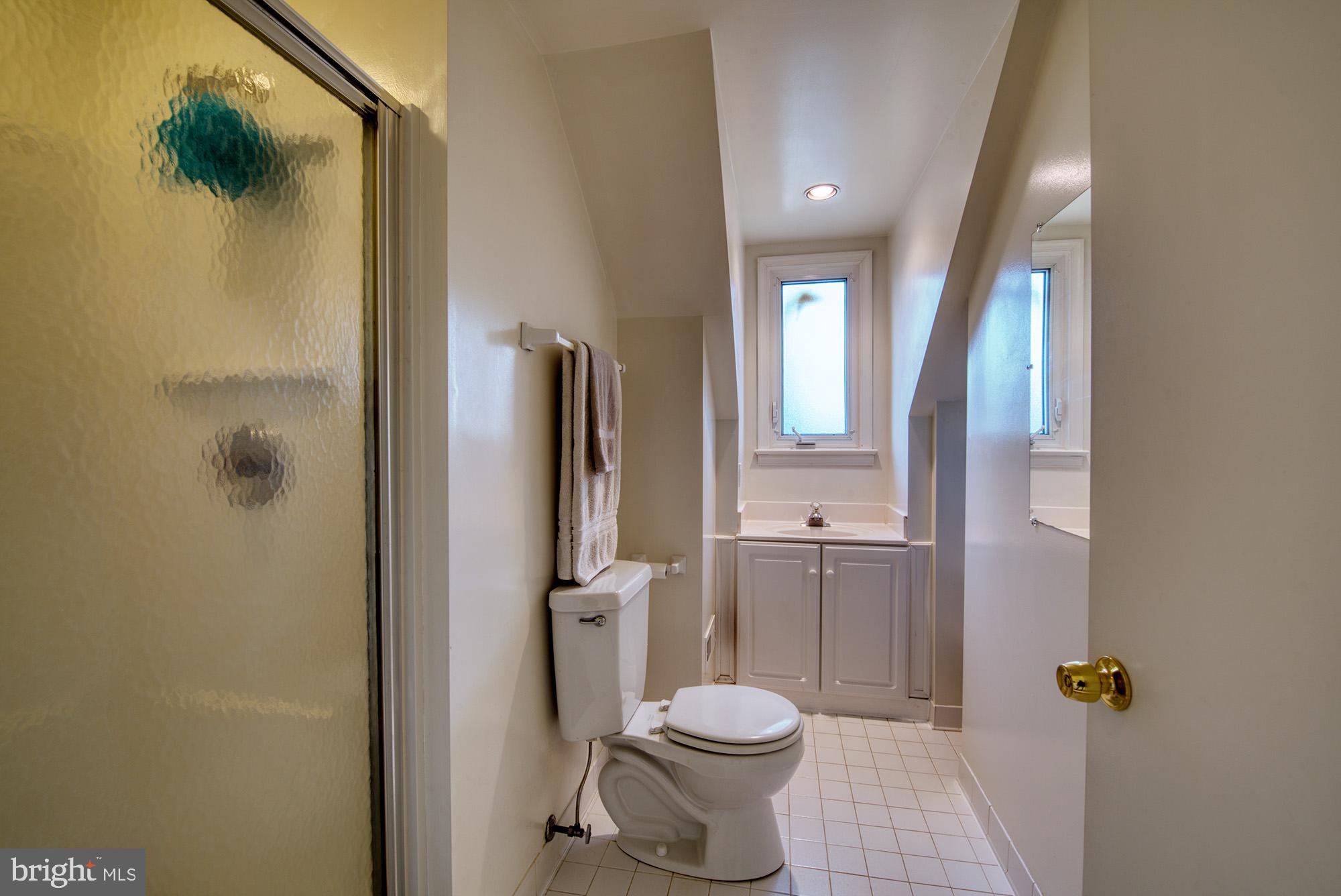 AYRLAWN - Residential