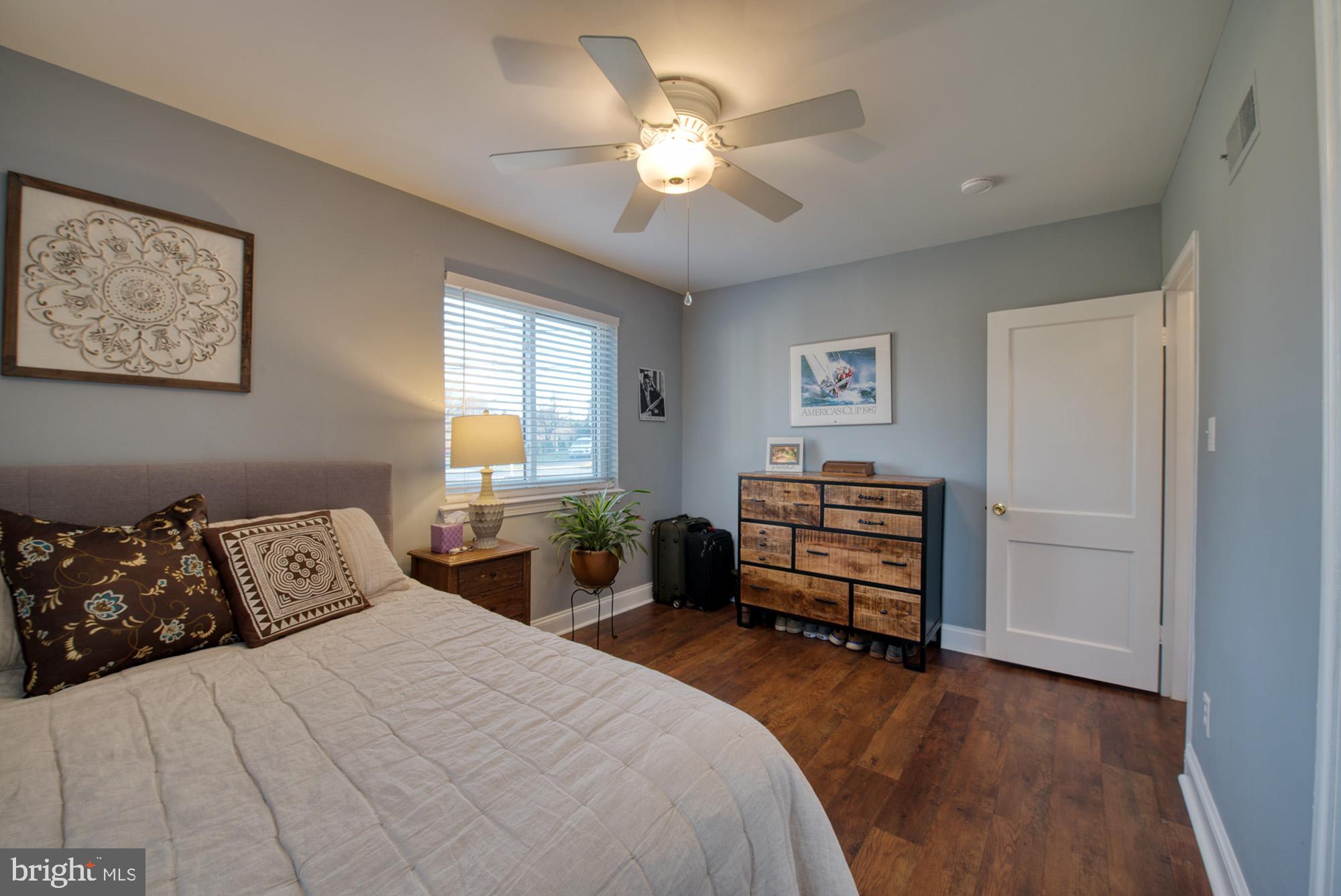 AYRLAWN - Residential