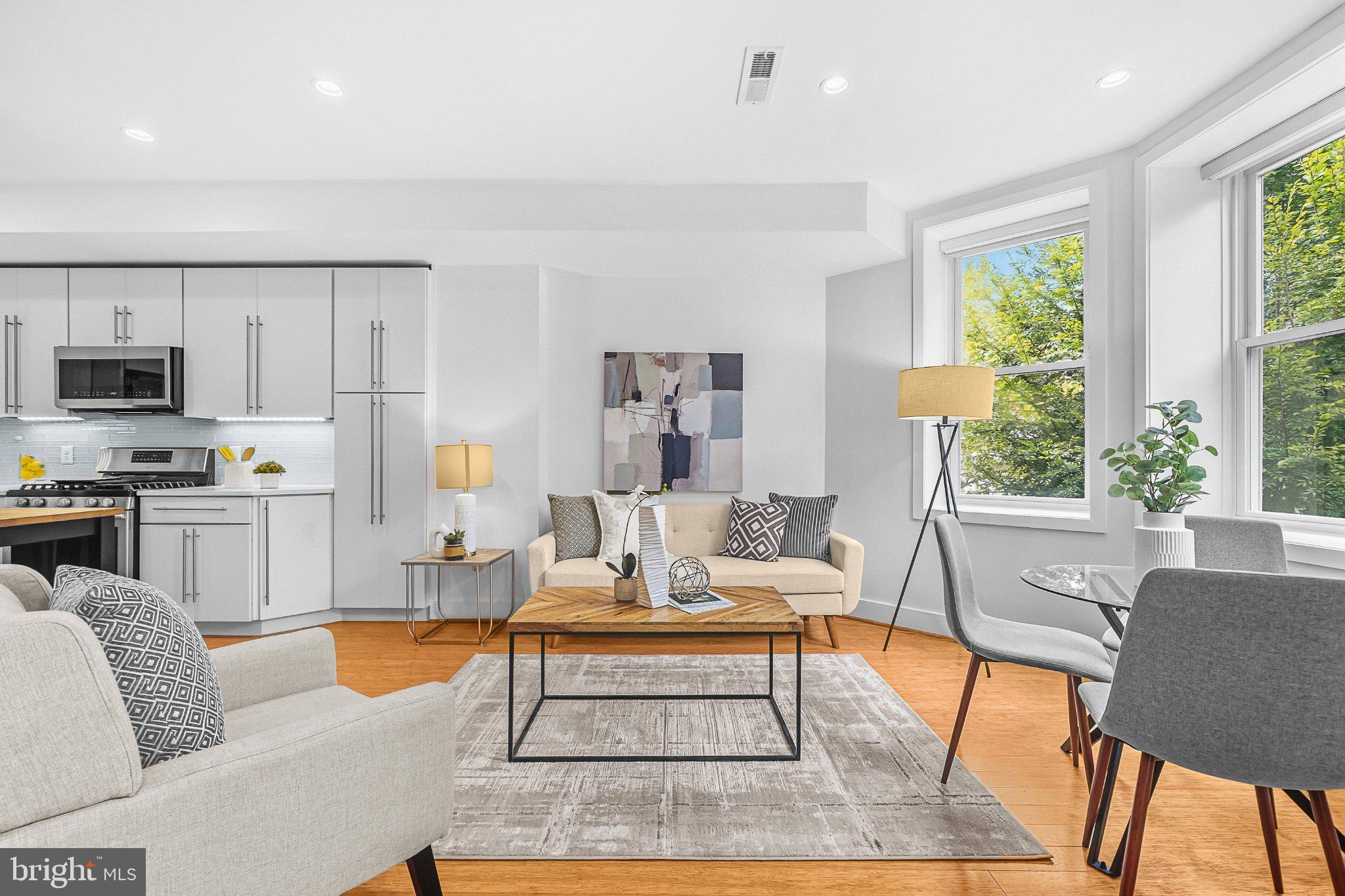132 V STREET NW 2