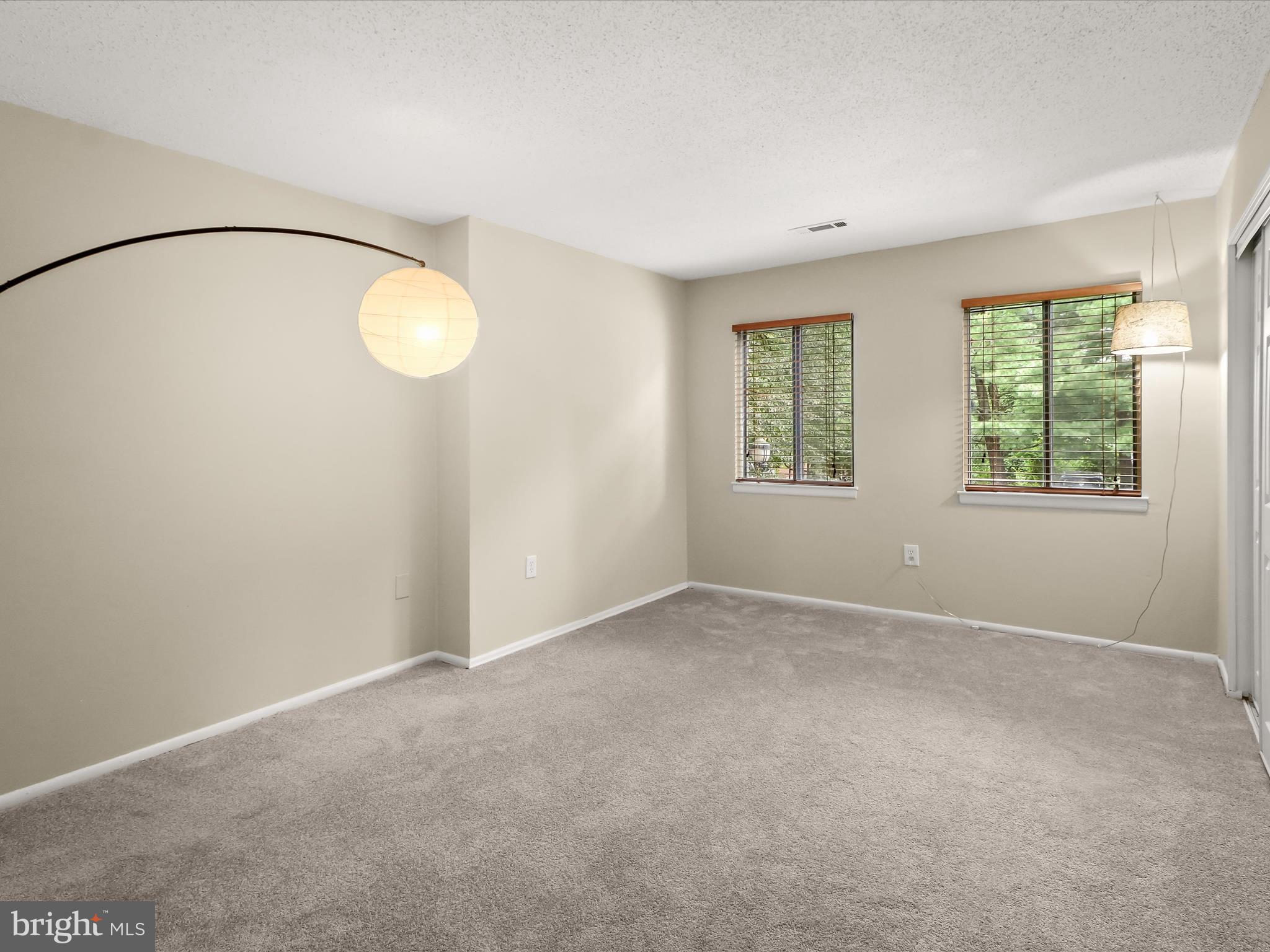 ROCKLAND RUN - Residential