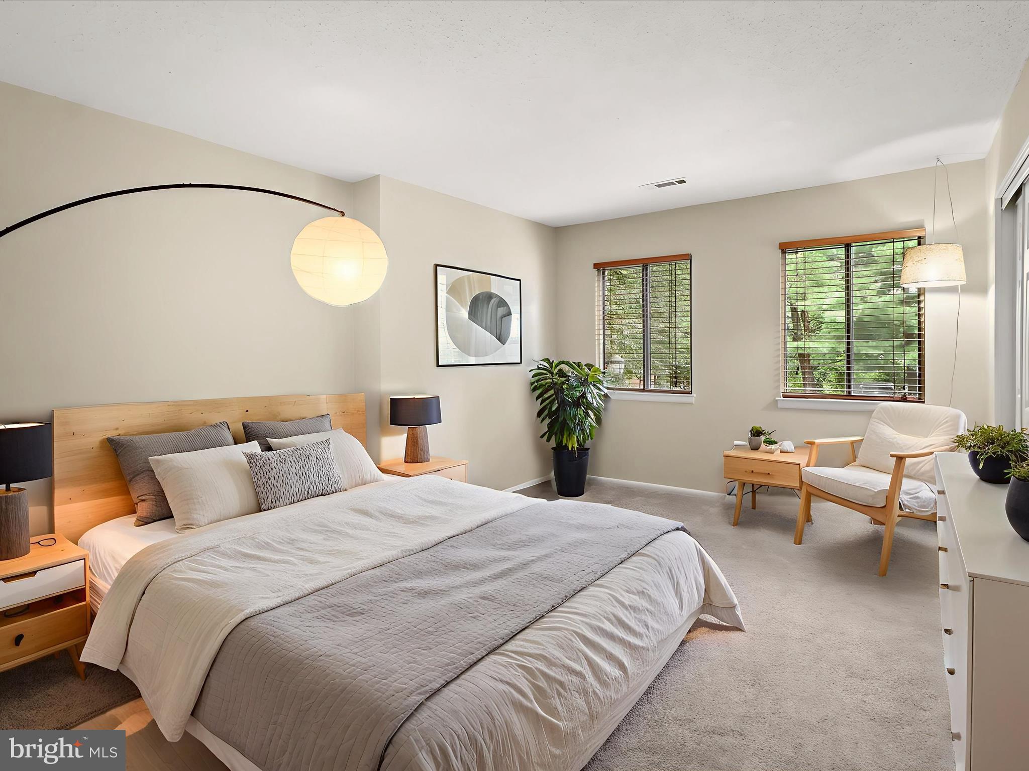 ROCKLAND RUN - Residential