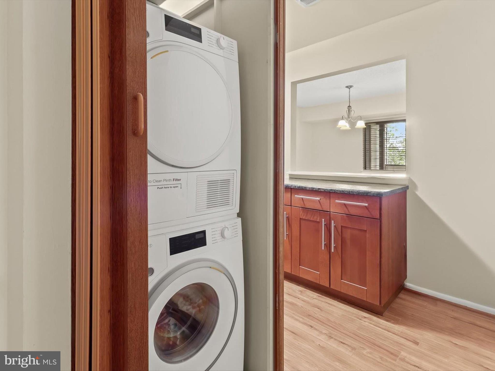 ROCKLAND RUN - Residential