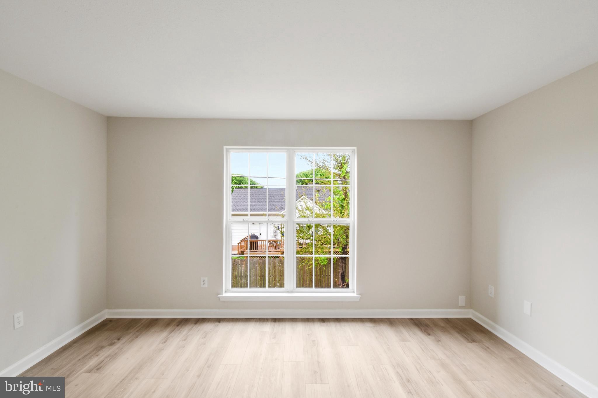 CEDAR LEE CONDOMINIUM - Residential