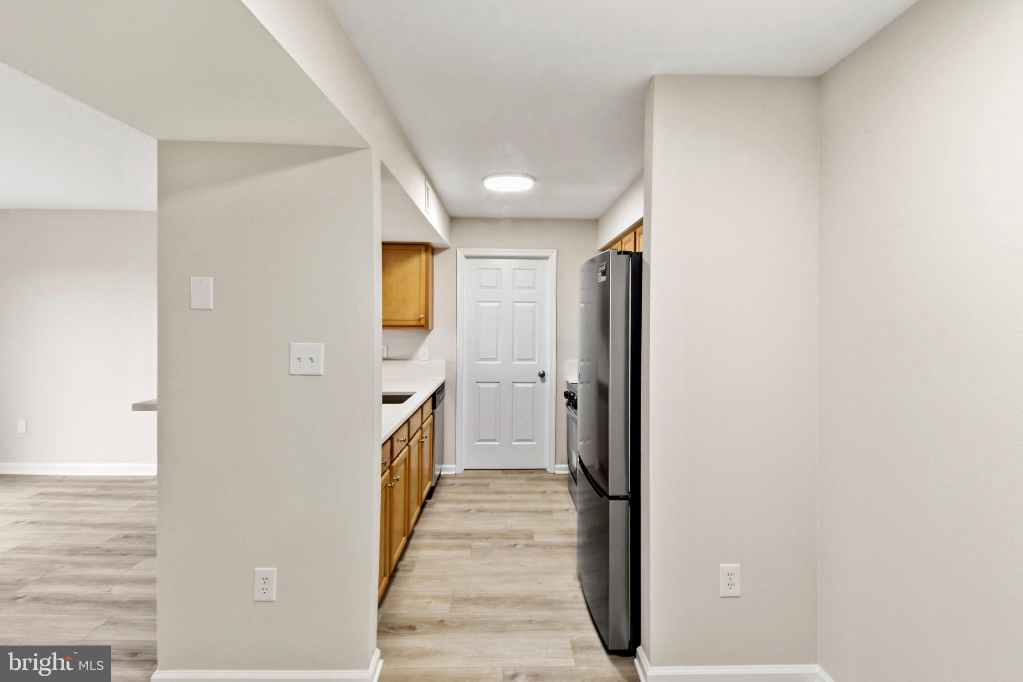 CEDAR LEE CONDOMINIUM - Residential