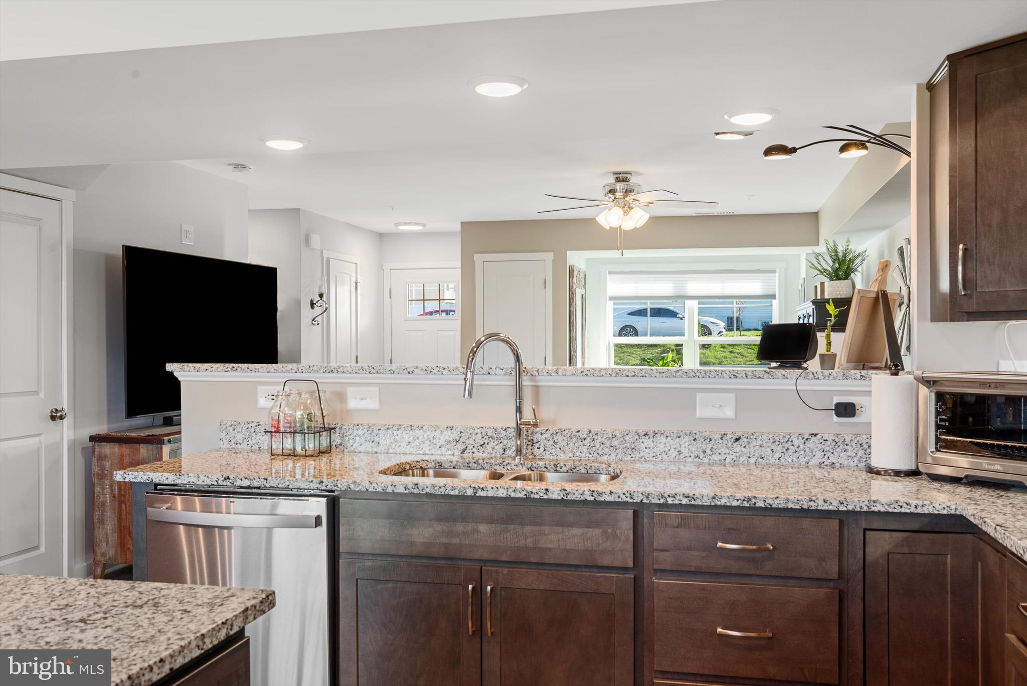 HERITAGE HILLS - Residential