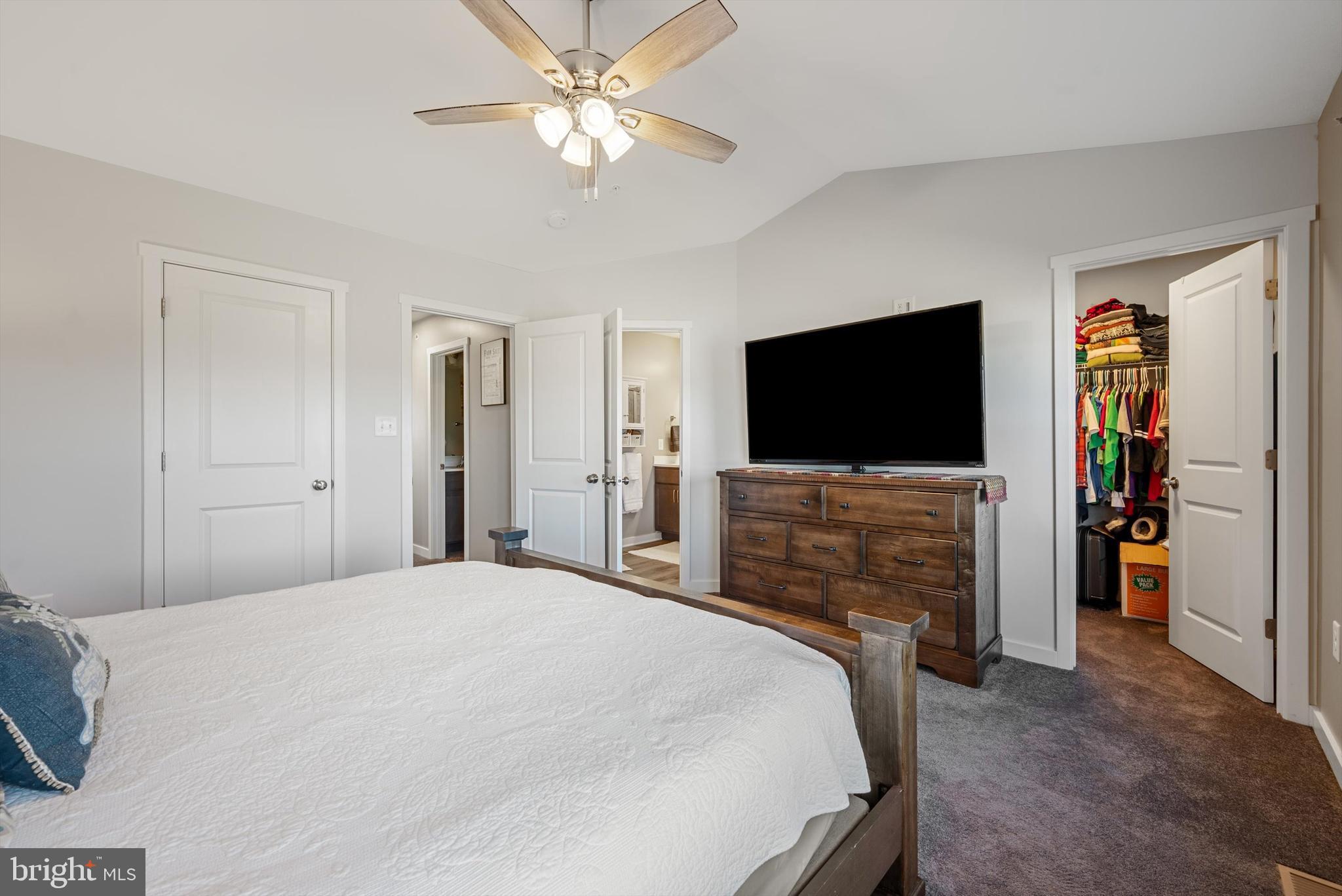 HERITAGE HILLS - Residential