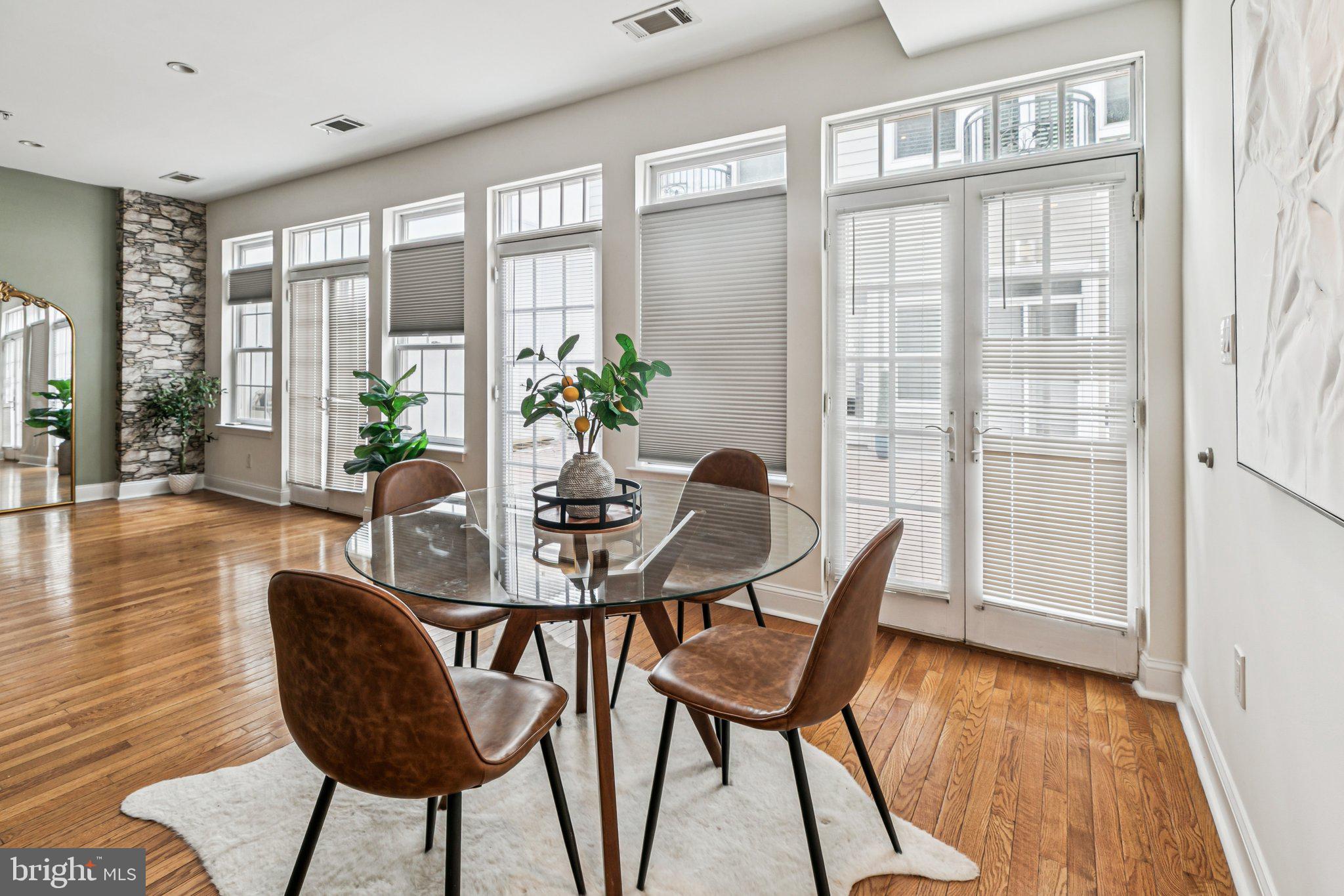 FISHTOWN - Residential