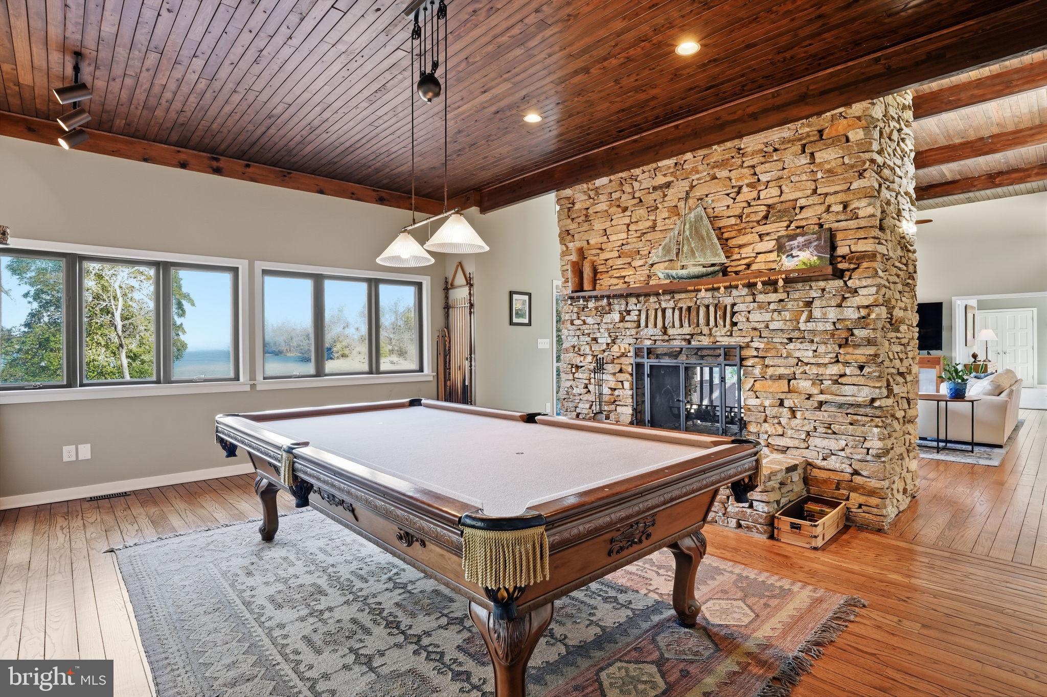 BAYBERRY HILL - Residential