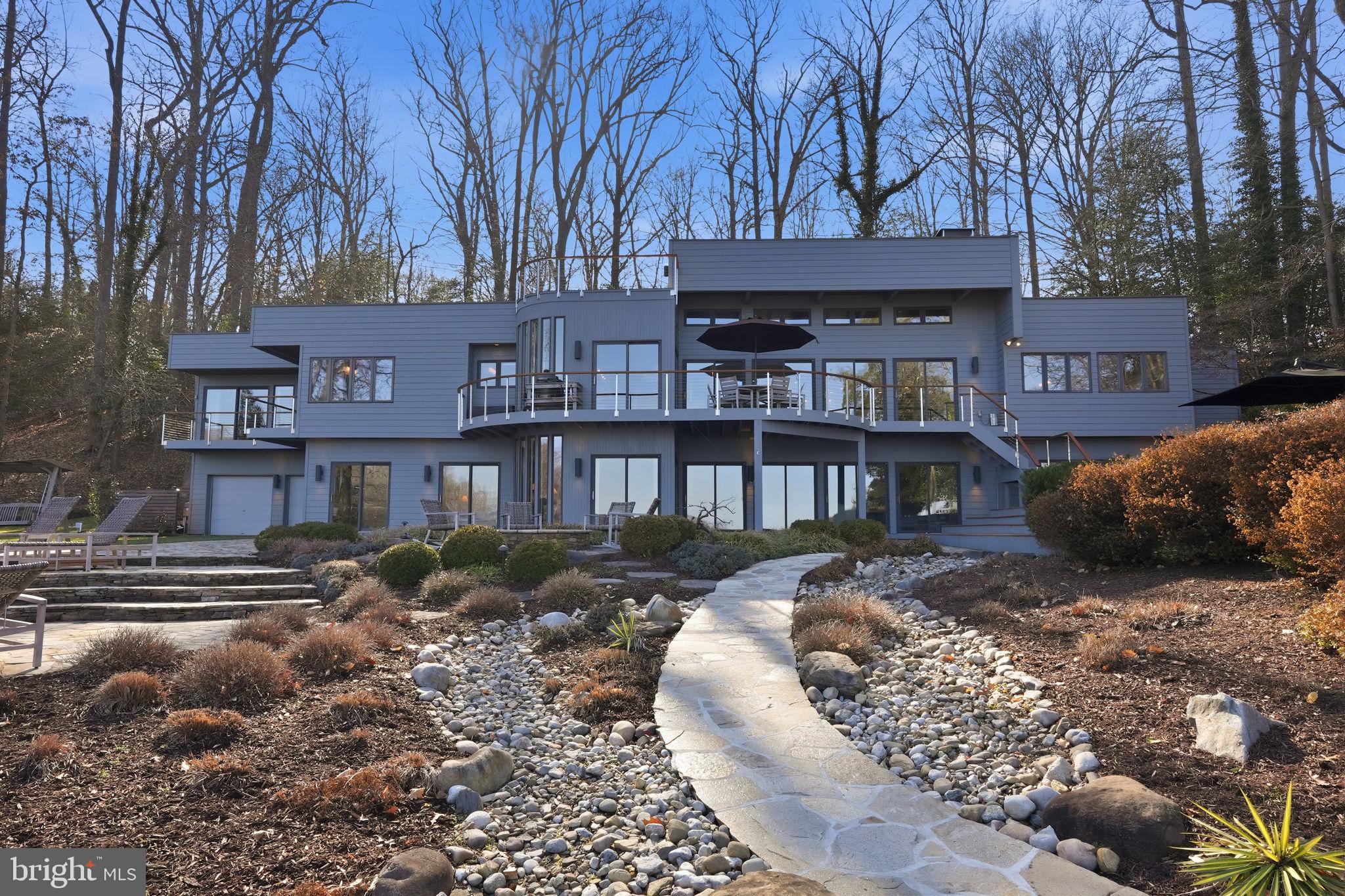 BAYBERRY HILL - Residential