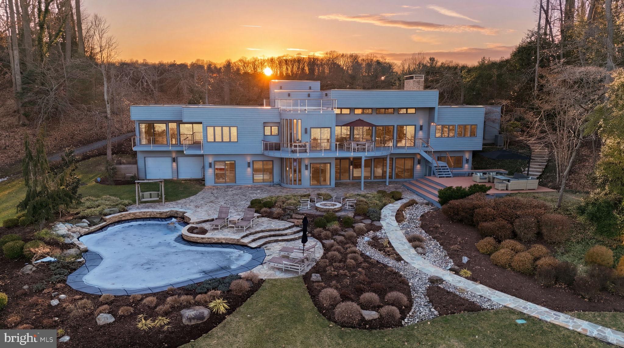 BAYBERRY HILL - Residential