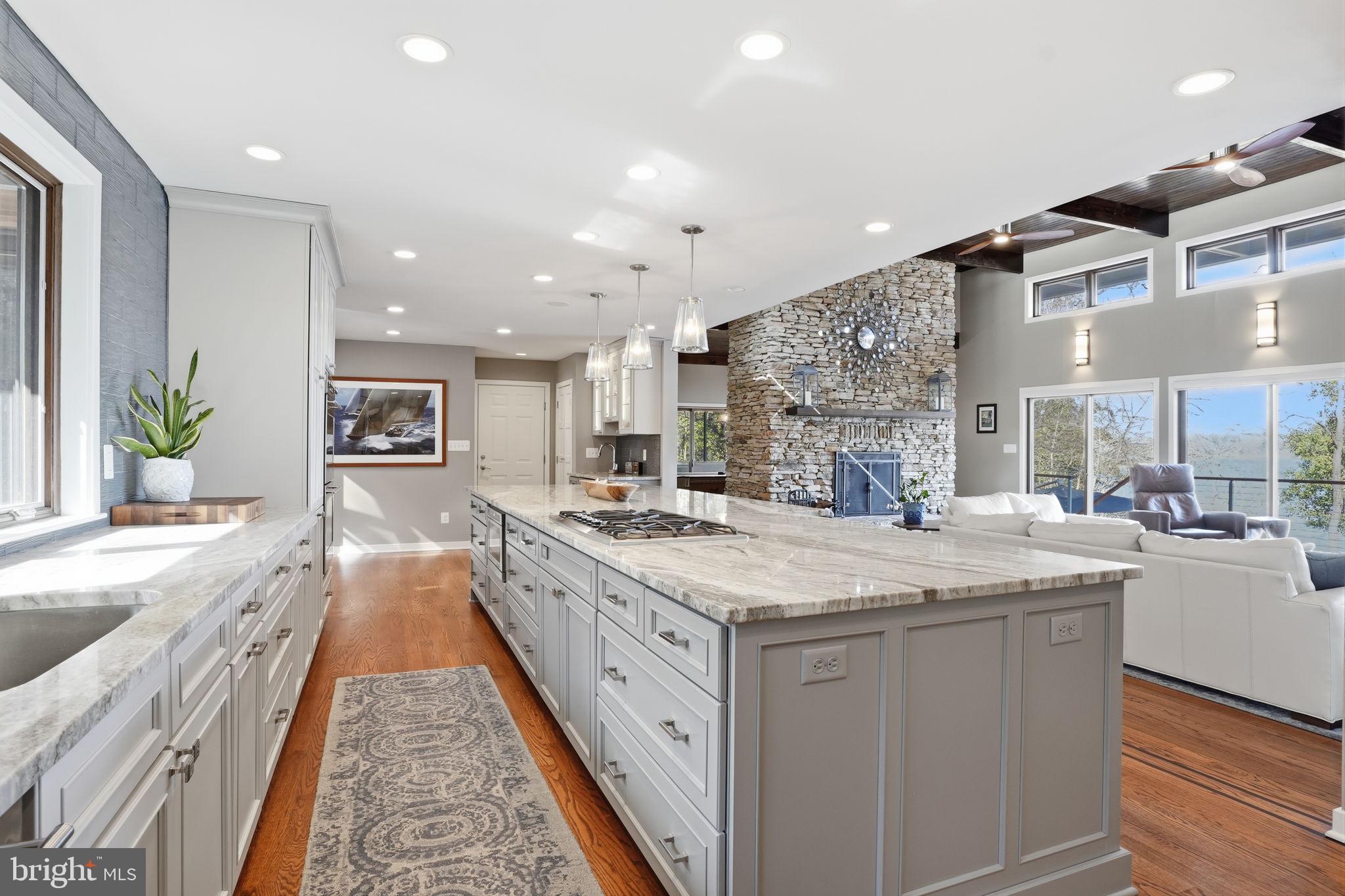 BAYBERRY HILL - Residential