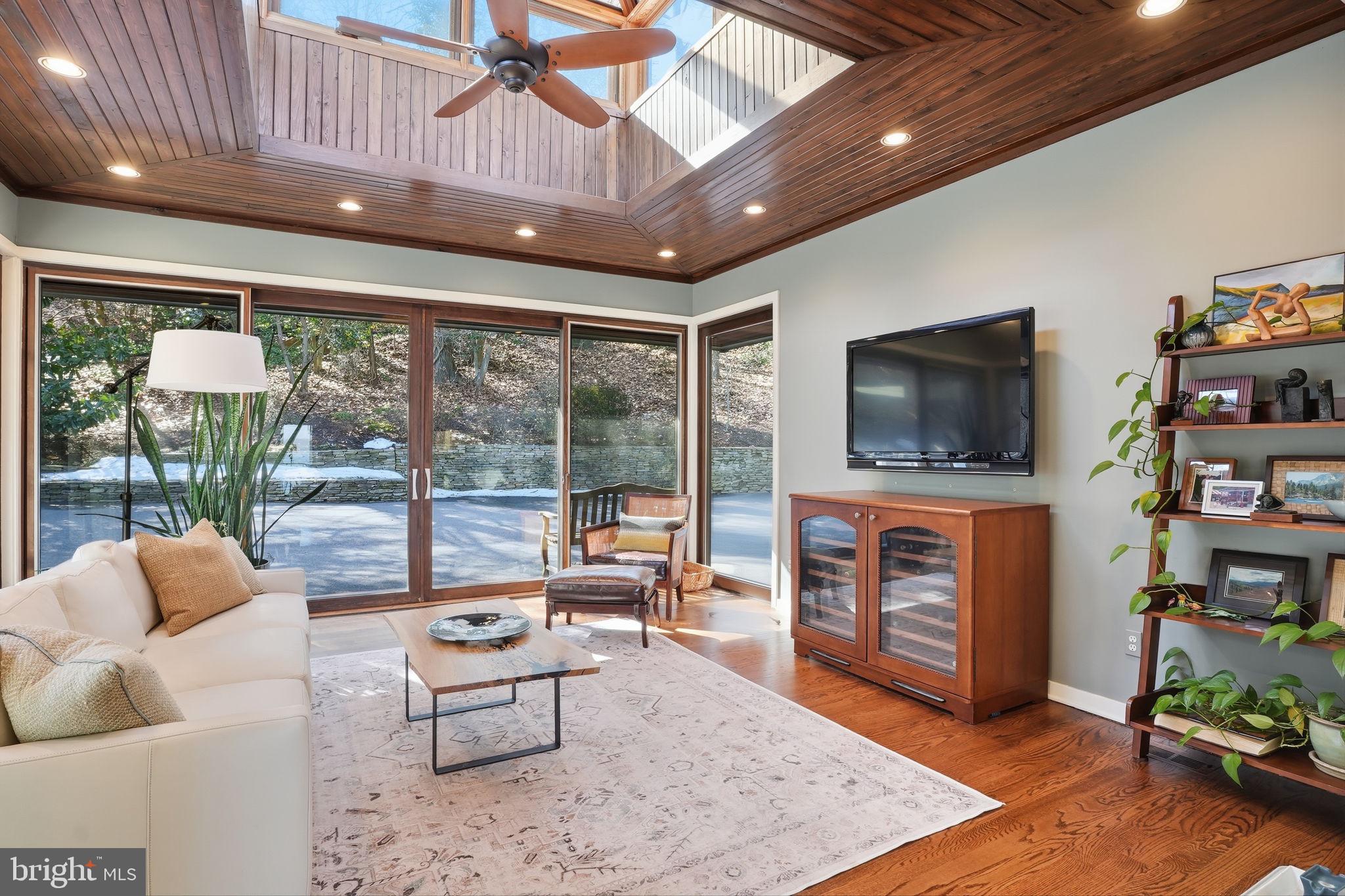 BAYBERRY HILL - Residential