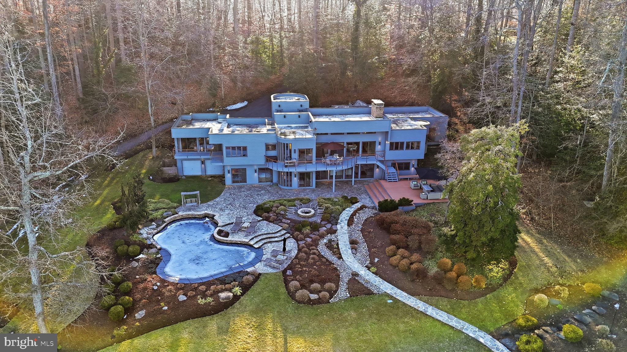 BAYBERRY HILL - Residential