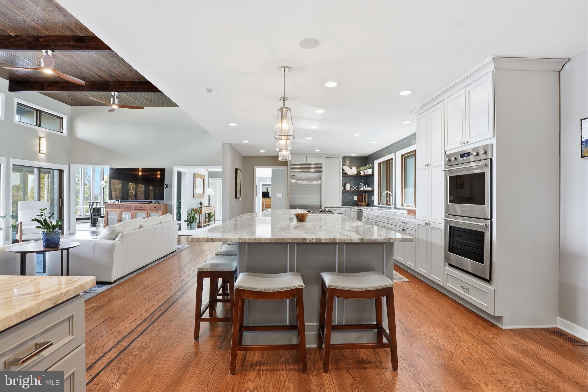 BAYBERRY HILL - Residential