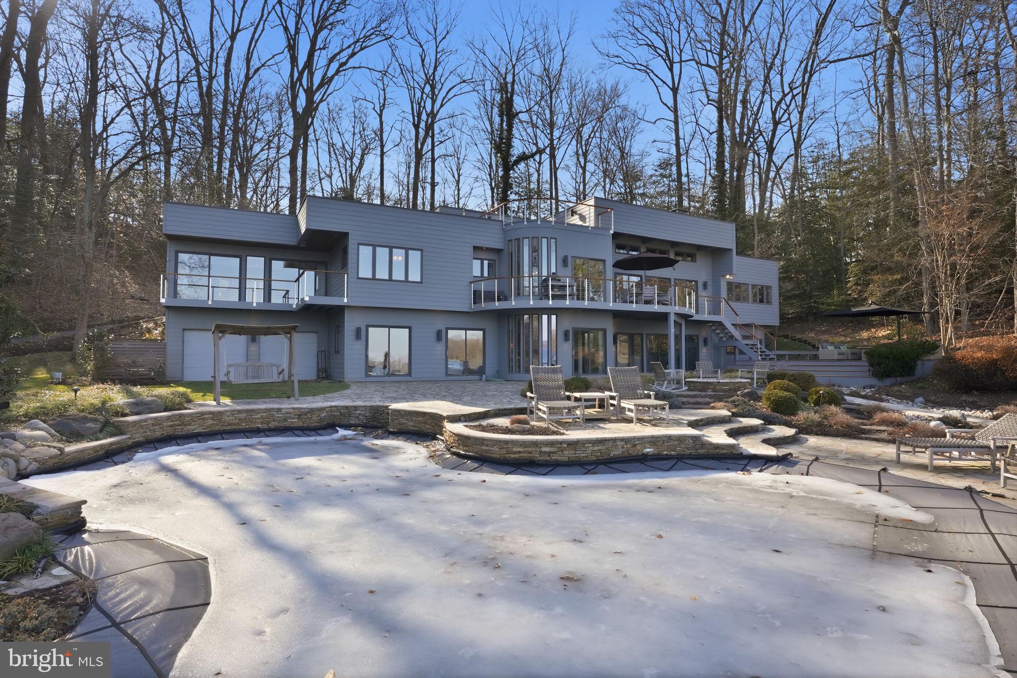 BAYBERRY HILL - Residential