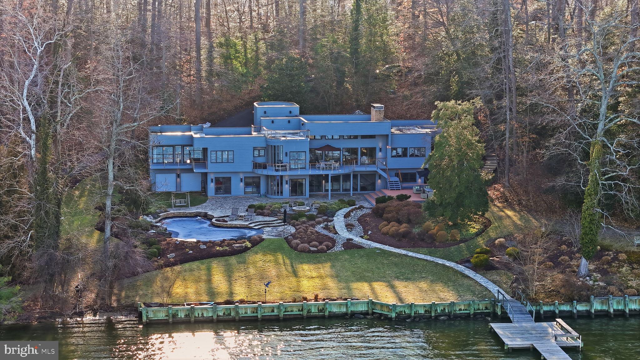 BAYBERRY HILL - Residential