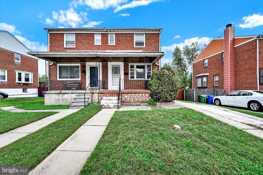 Motivated seller , Bring your offers today!! Turnkey property with a  need for some  upgrades and repairs.