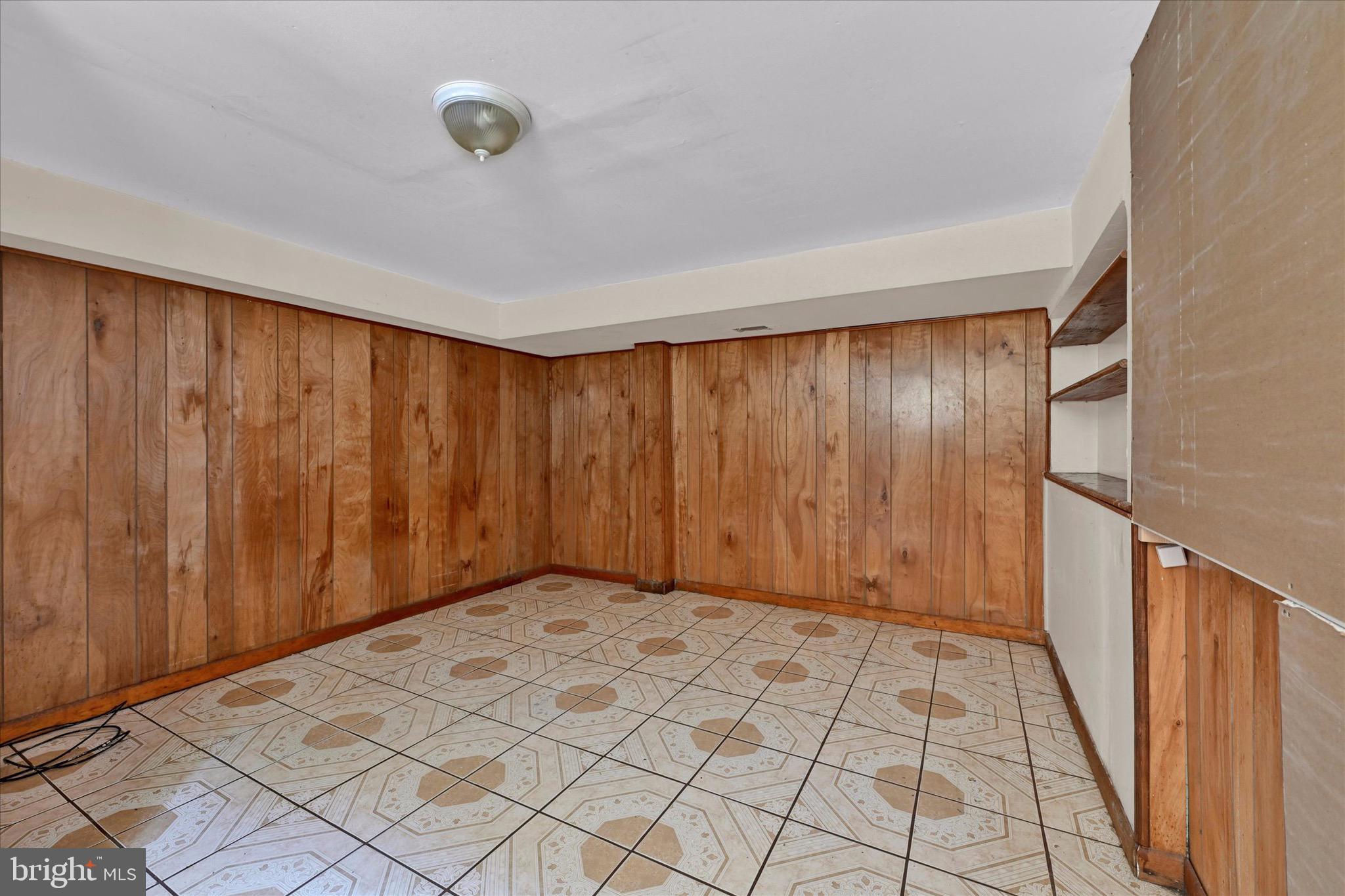 OVERLEA - Residential