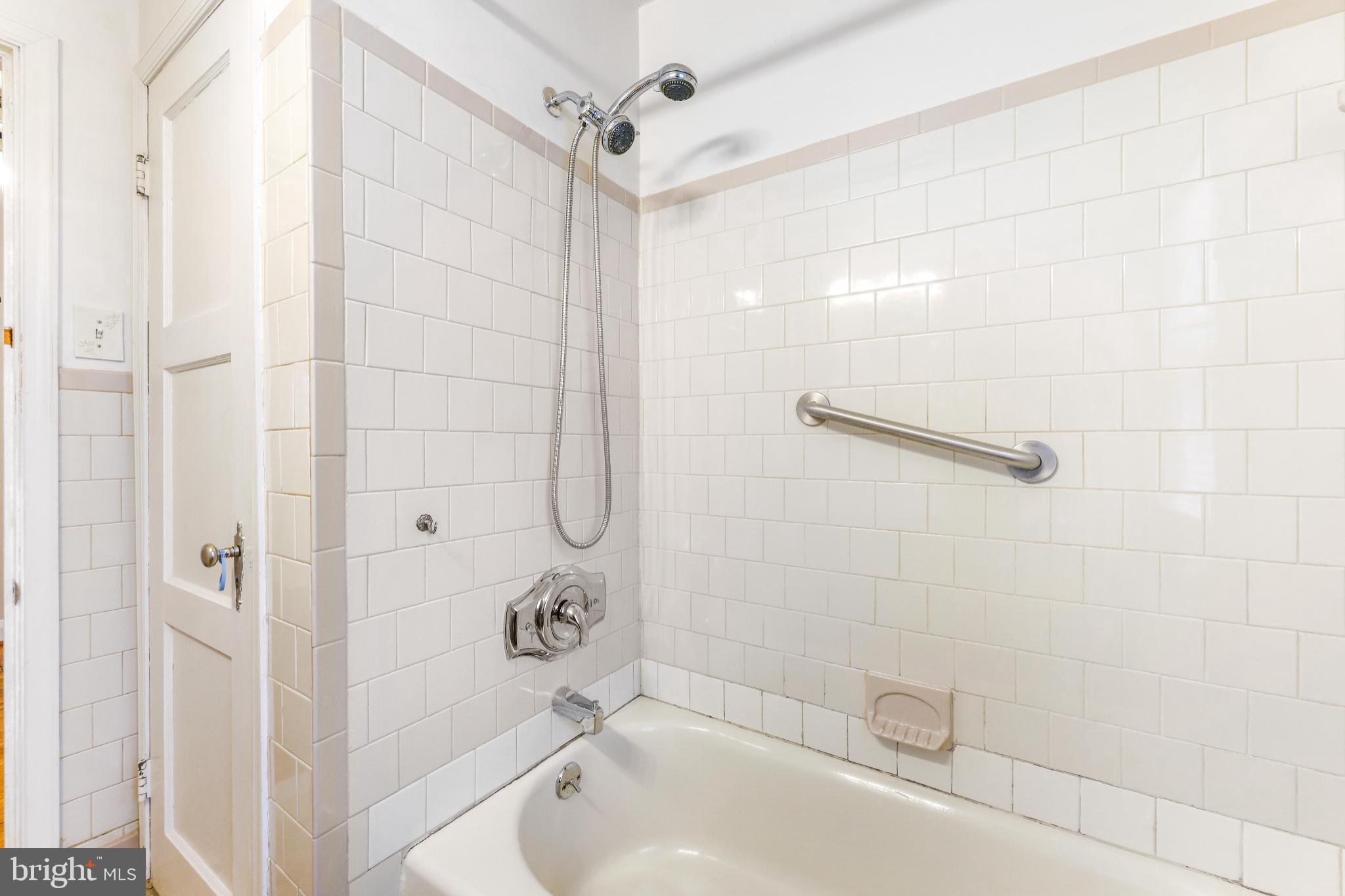 NEW NORTHWOOD - Residential