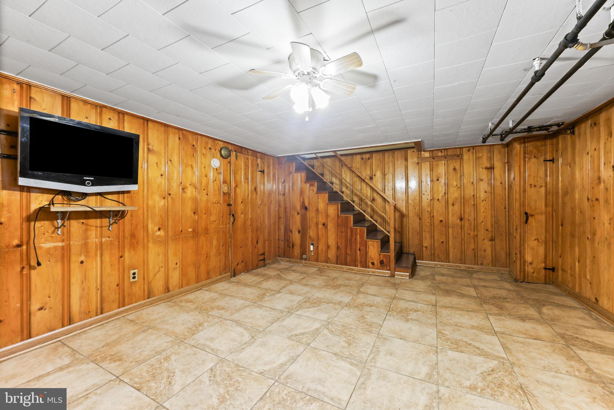 NEW NORTHWOOD - Residential