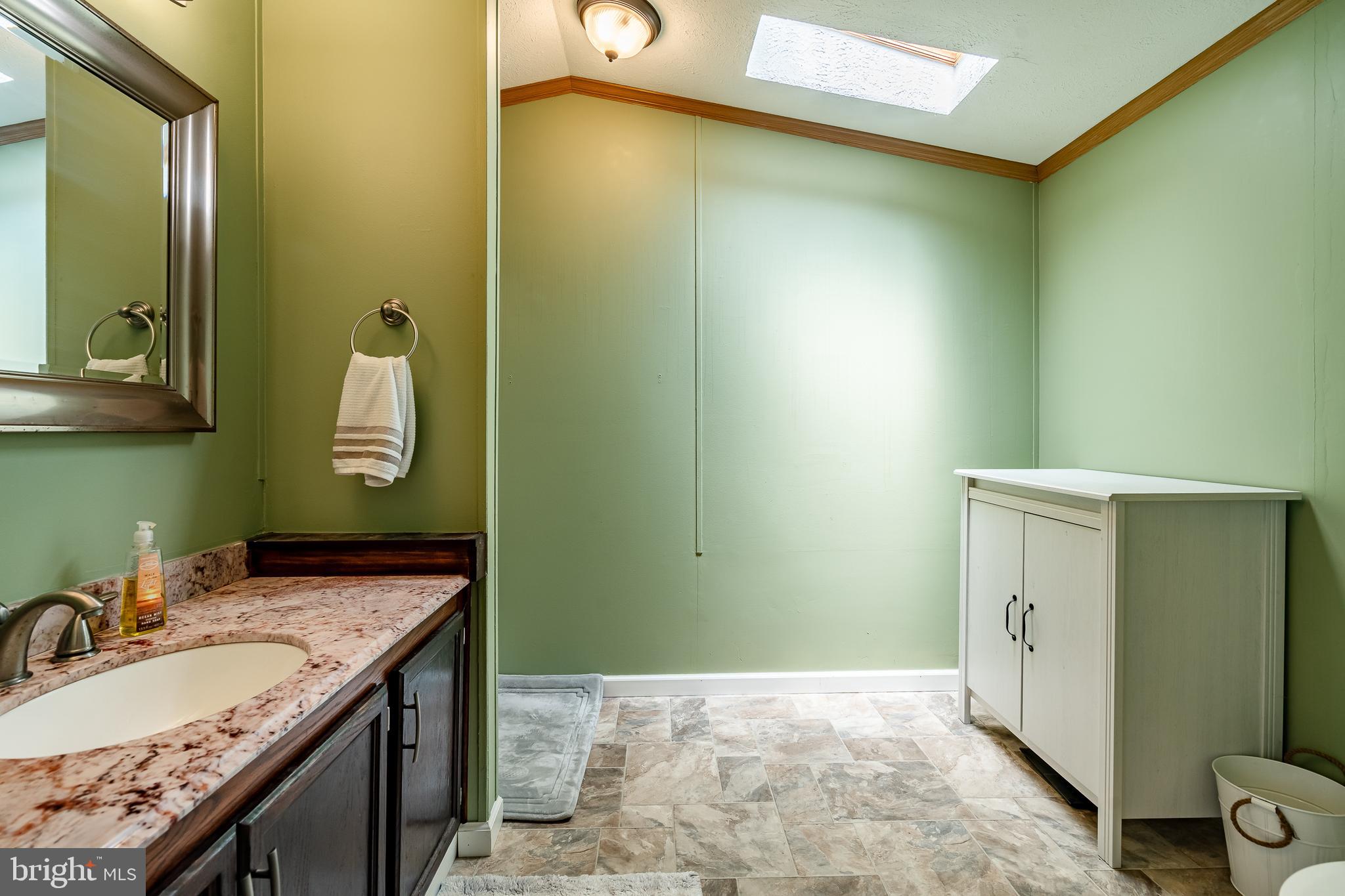 HIDDEN VALLEY ESTATES - Residential