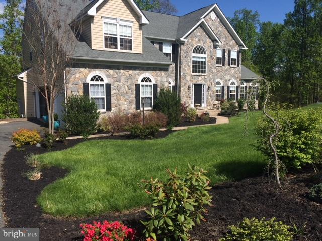 POPLAR HILLS - Residential Lease