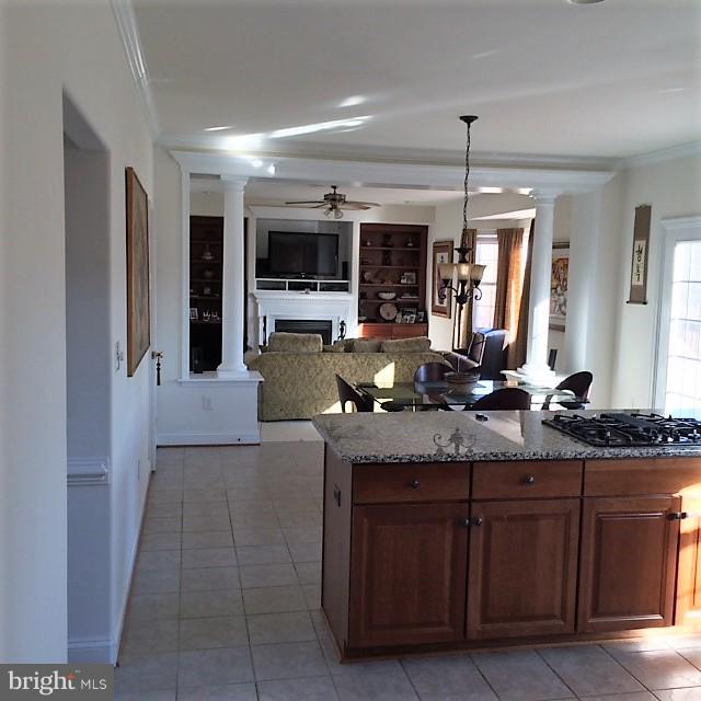 POPLAR HILLS - Residential Lease