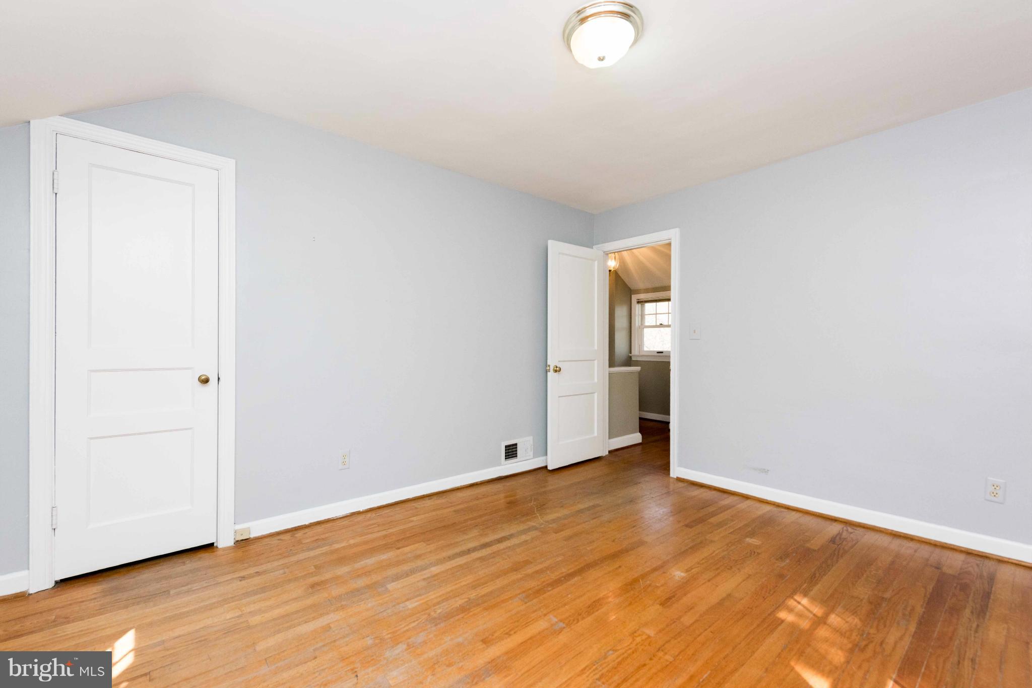 MADISON MANOR - Residential Lease