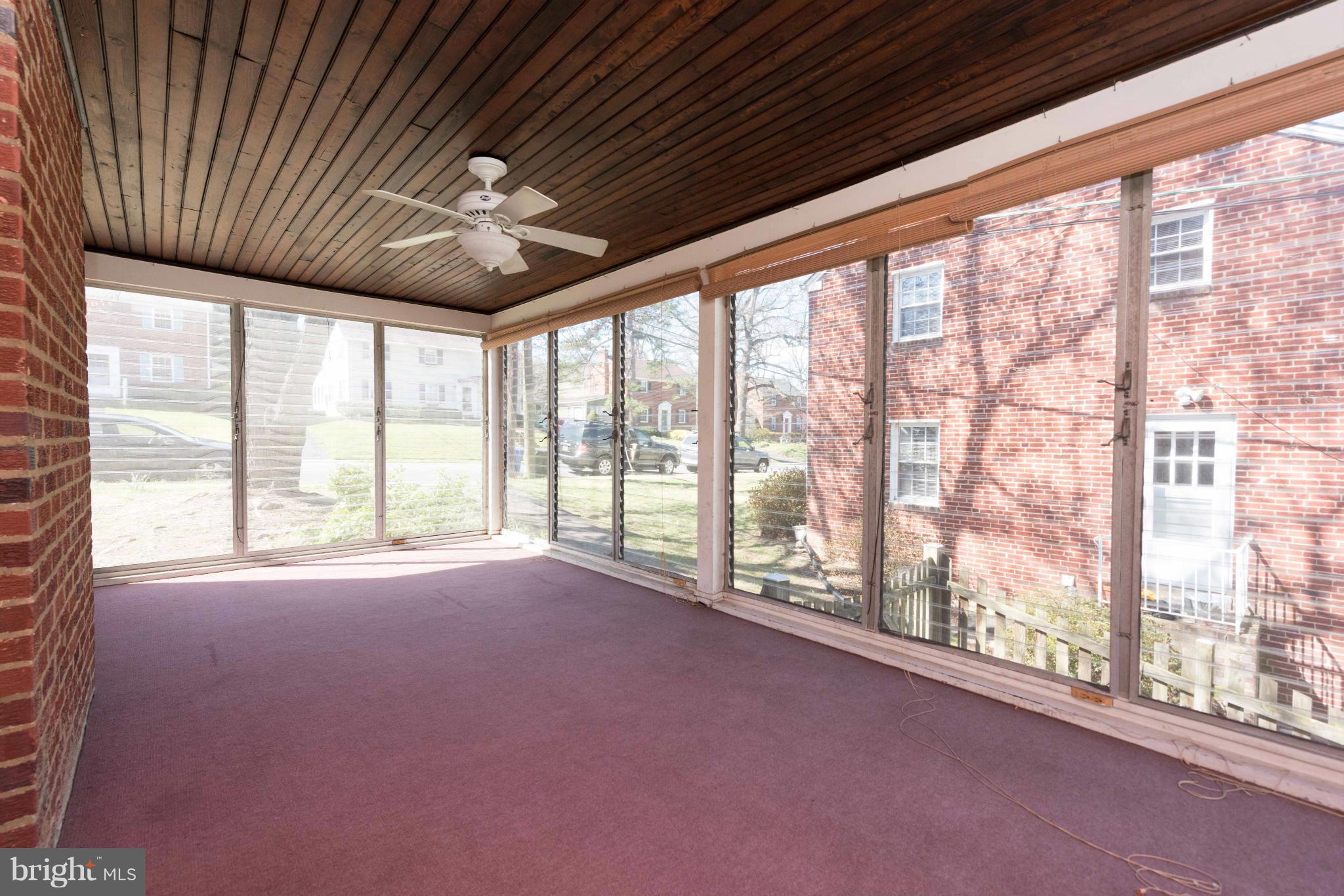 MADISON MANOR - Residential Lease